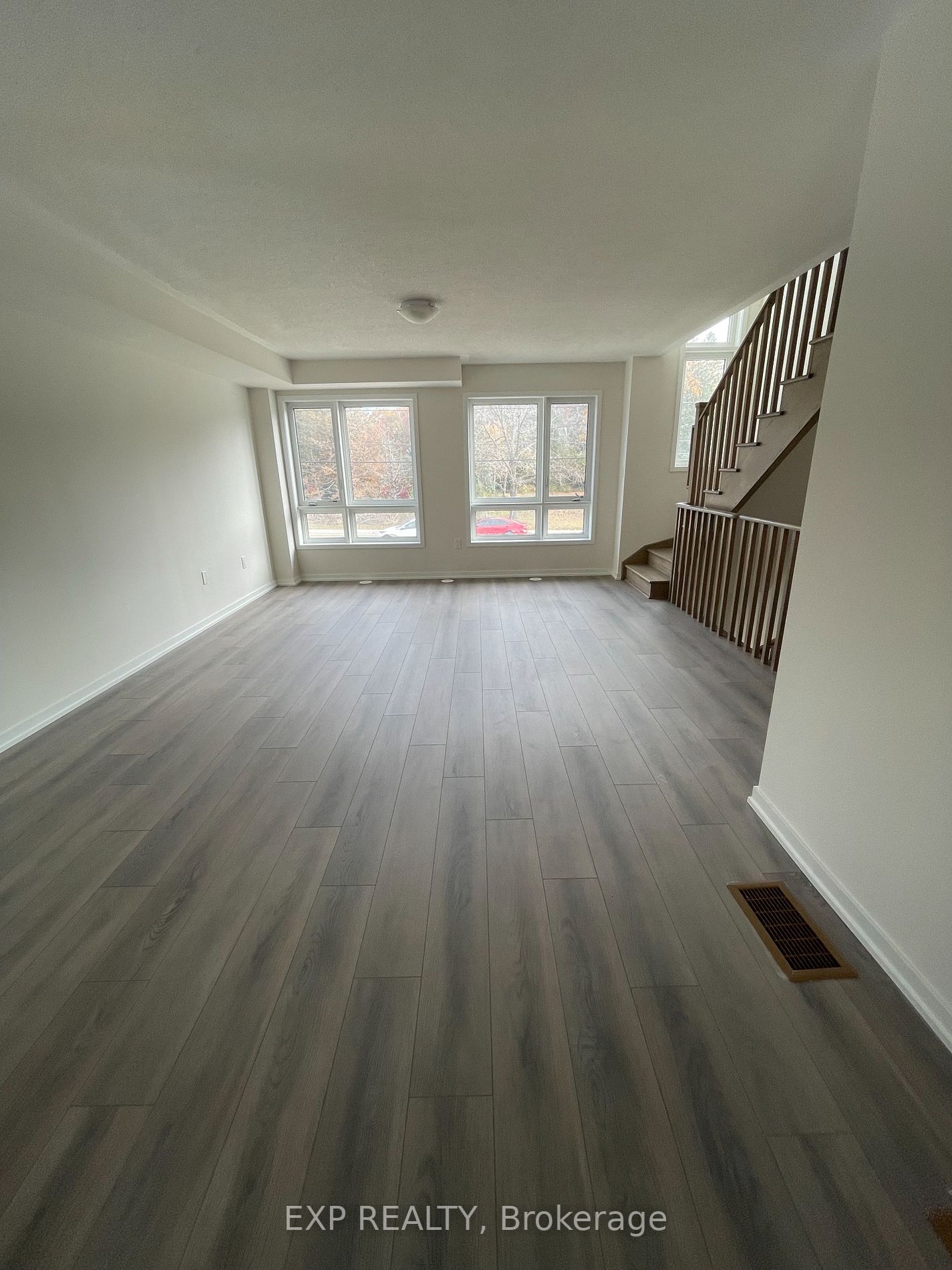 262 Townline Rd N