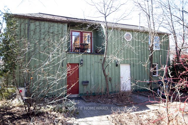 270 Logan Ave