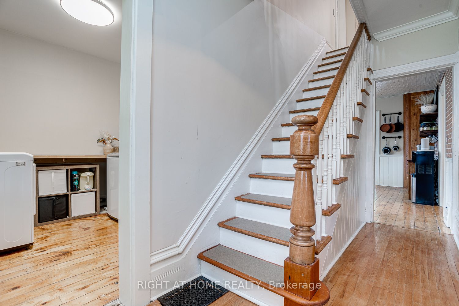 15474 Simcoe St