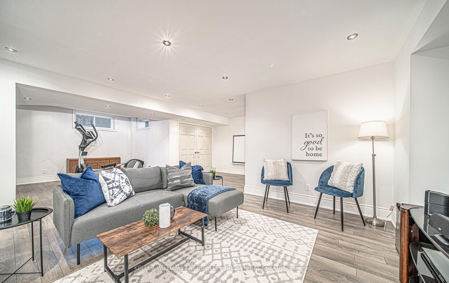 3 Debosky Crt