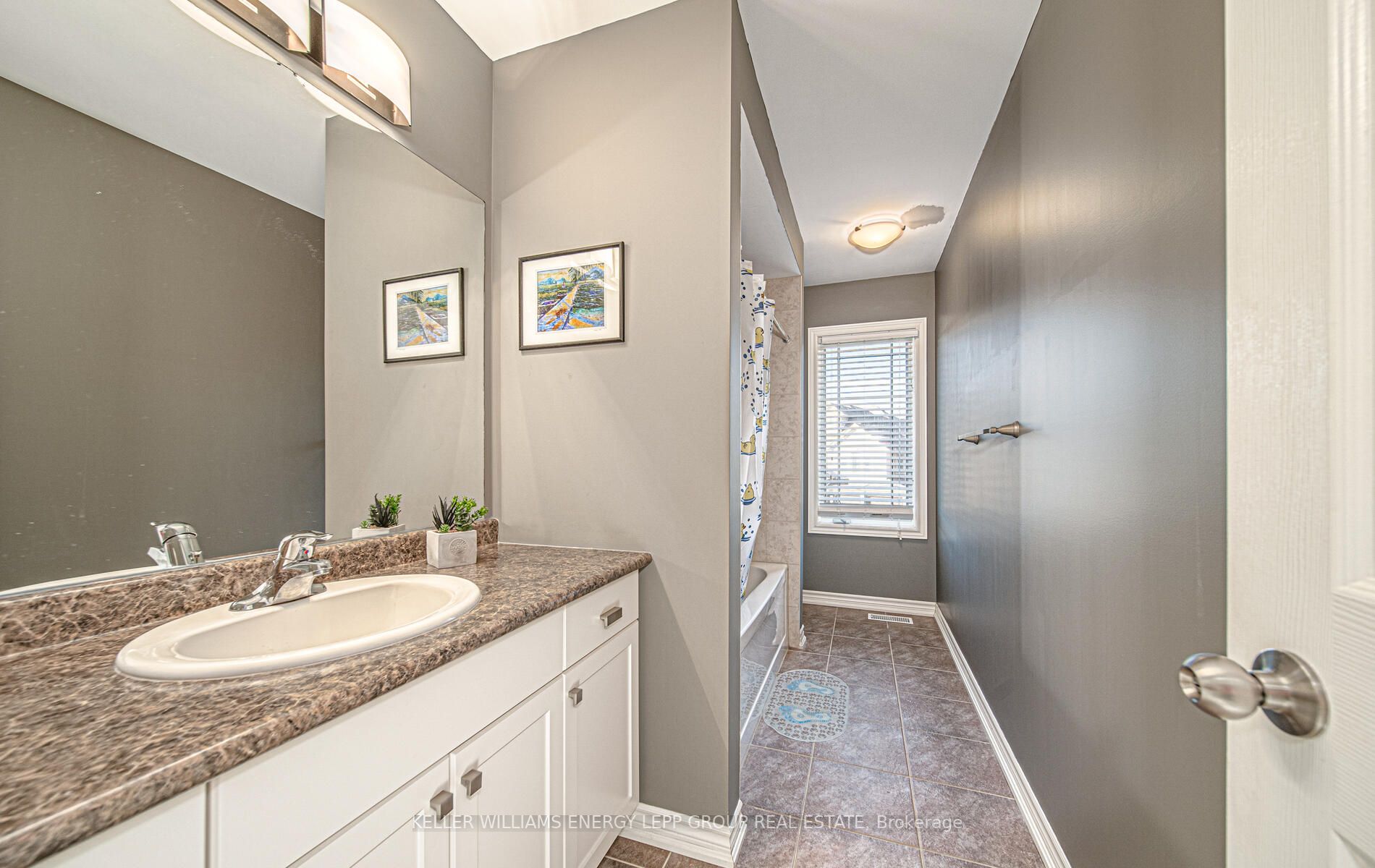 3 Debosky Crt