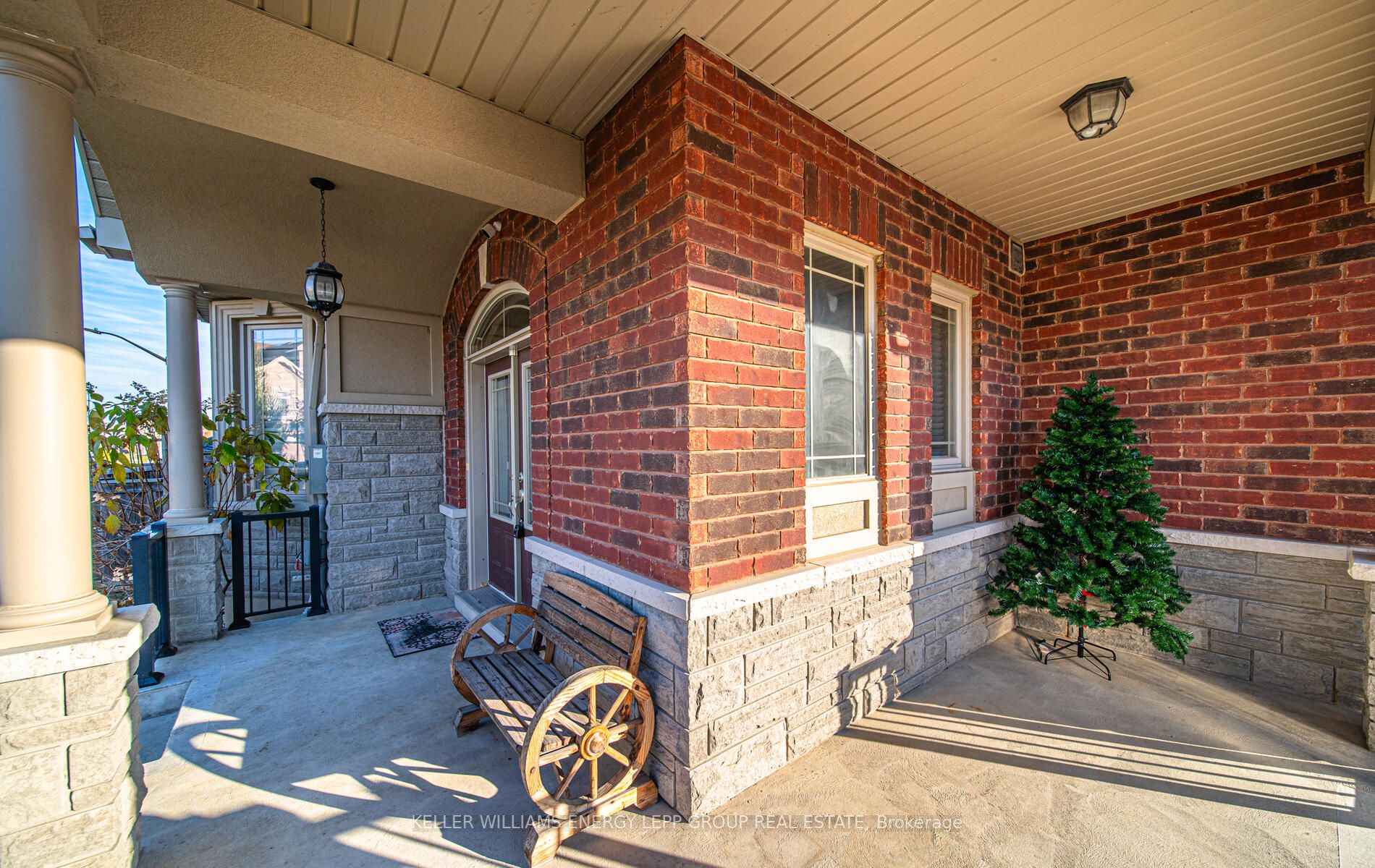 3 Debosky Crt
