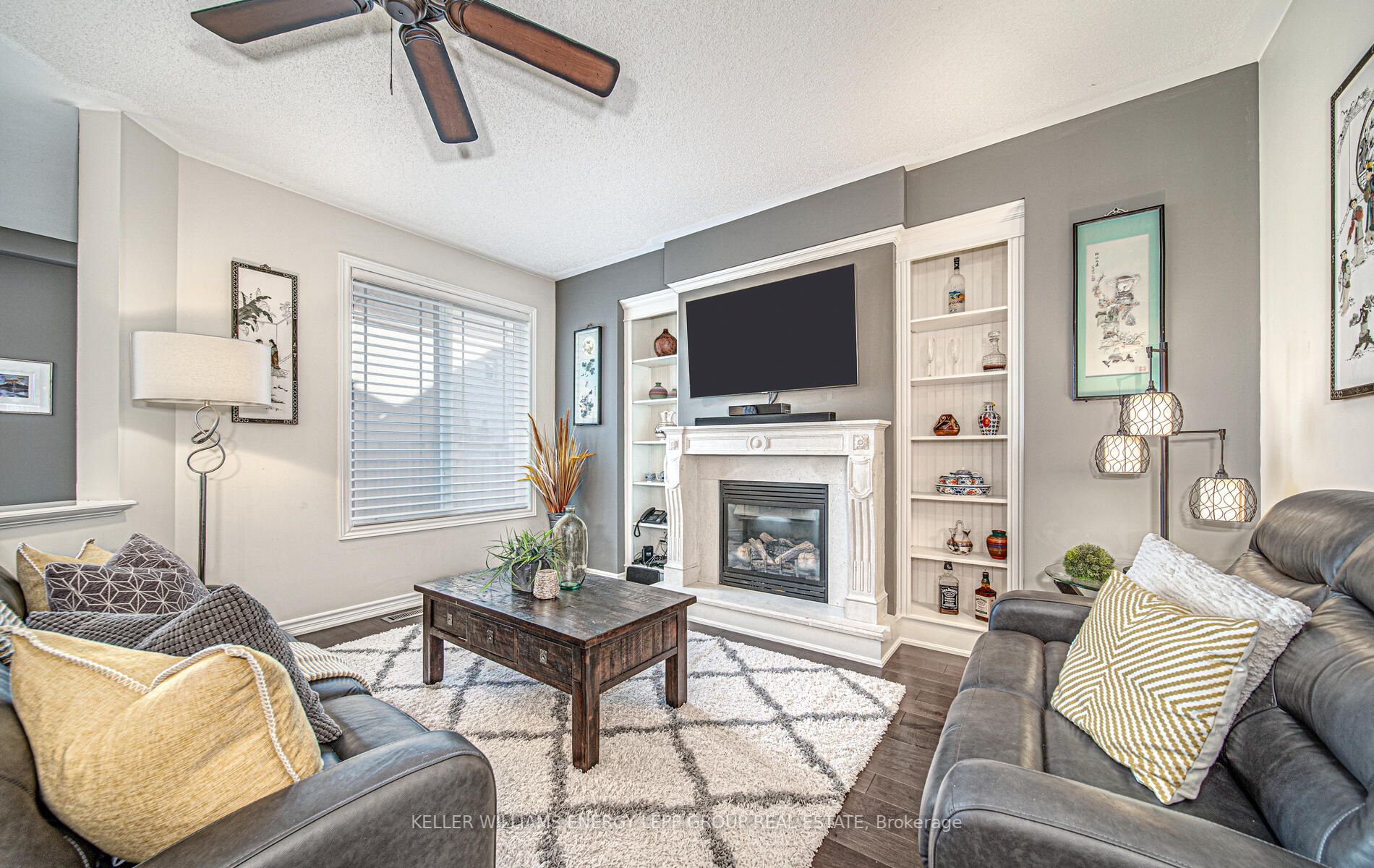 3 Debosky Crt