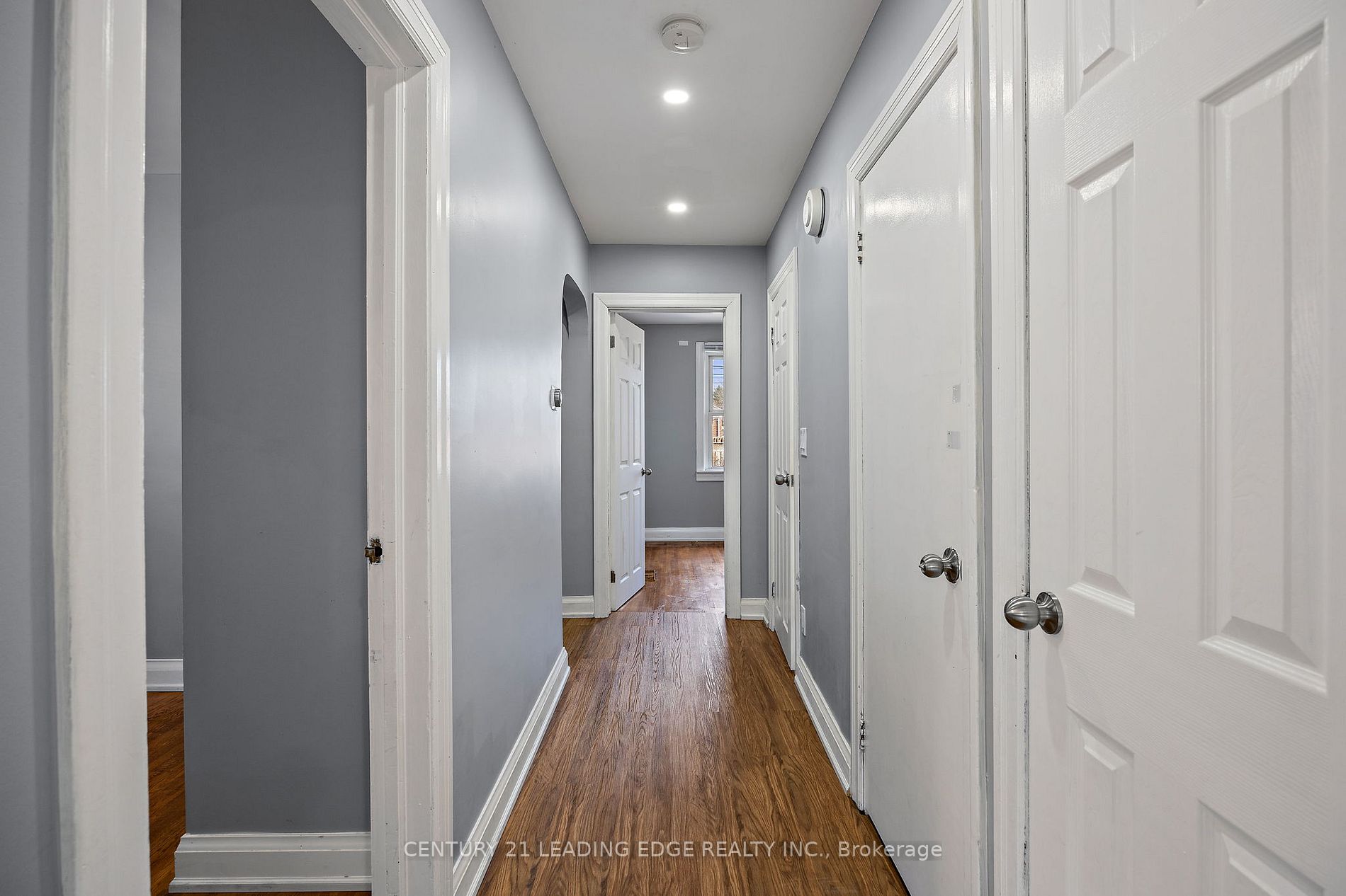 159 Cadillac Ave S