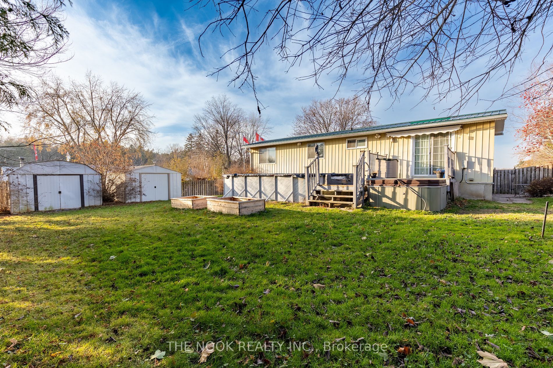 80 Davids Cres