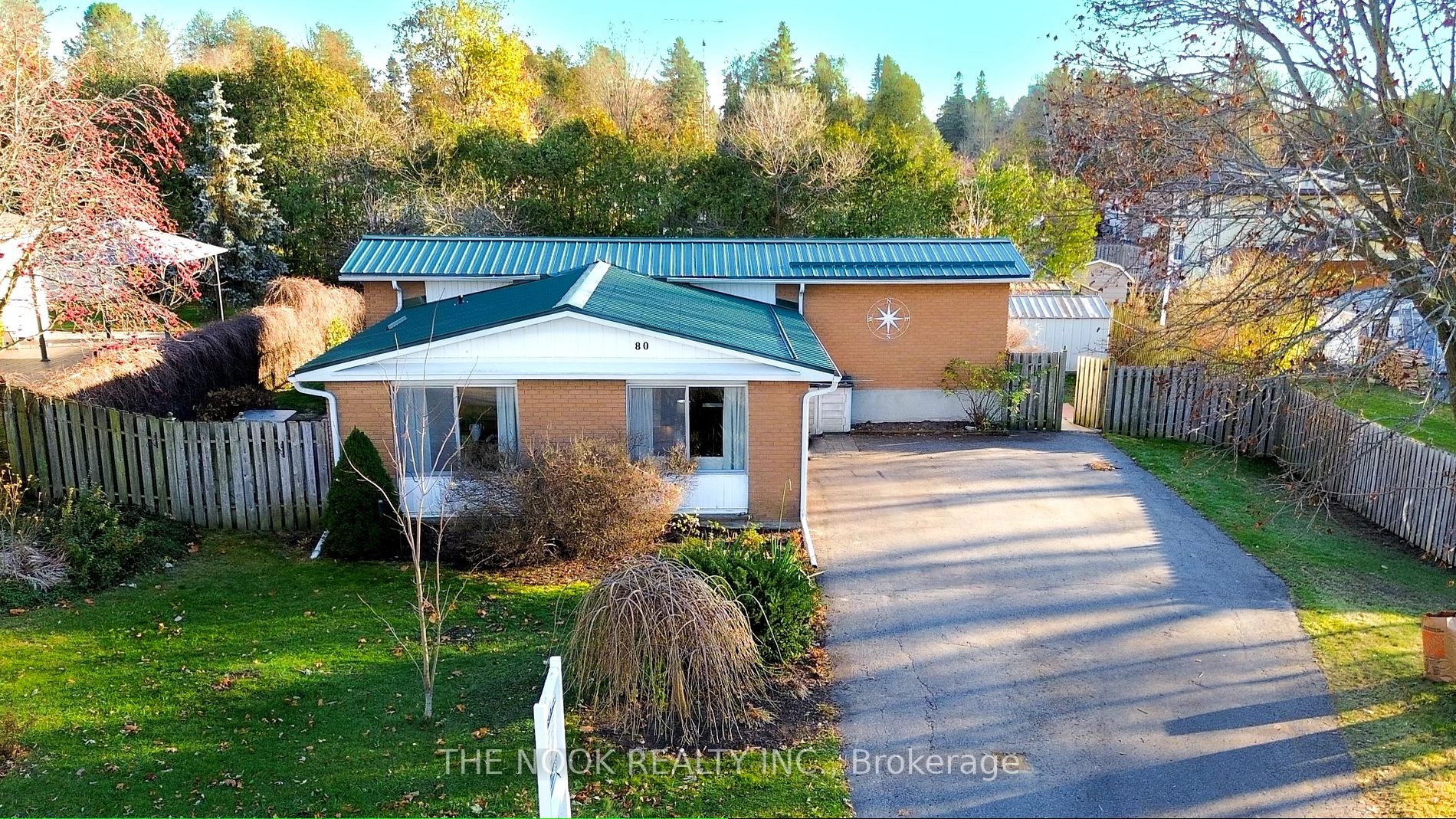 80 Davids Cres