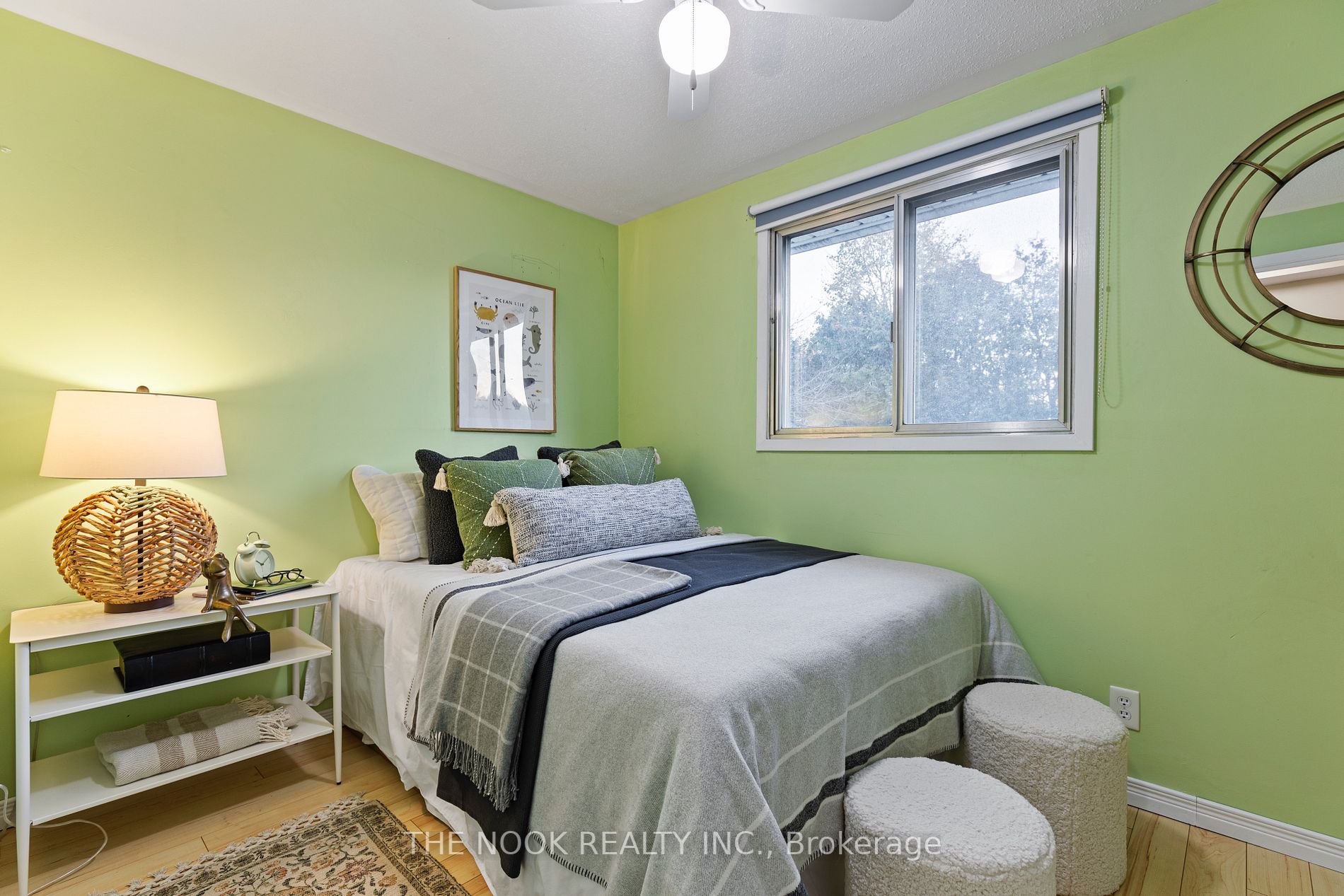 80 Davids Cres