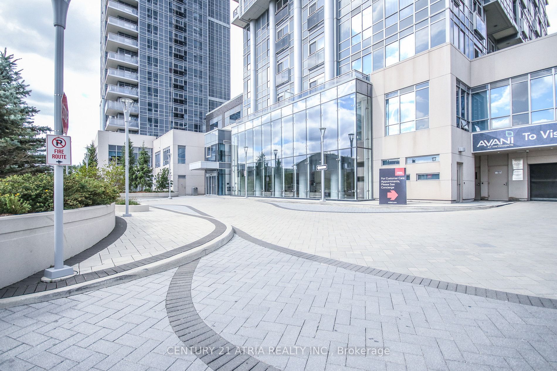 255 Village Green Sq, #1910
