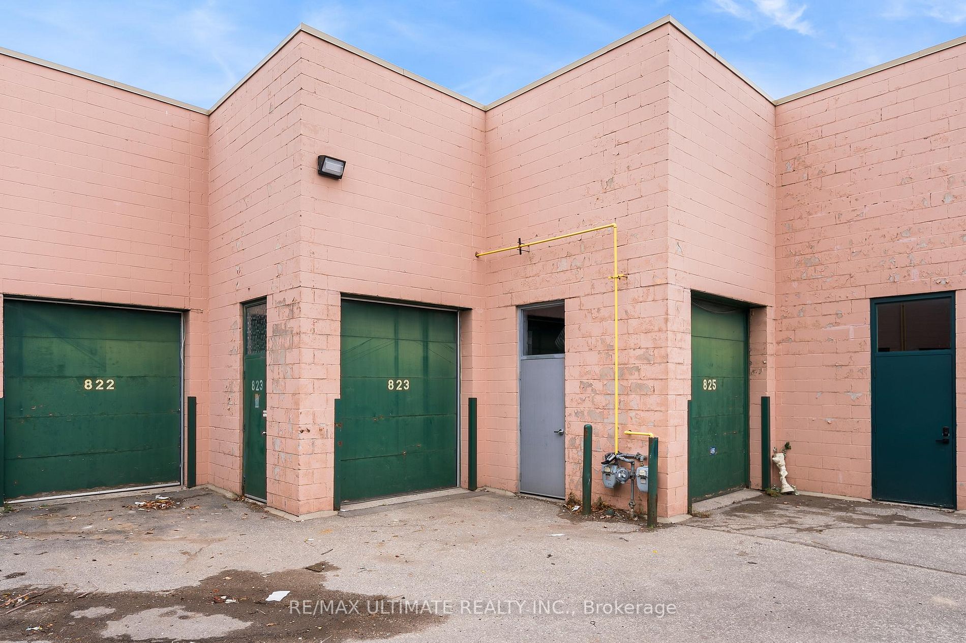 210 Silver Star Blvd, #823
