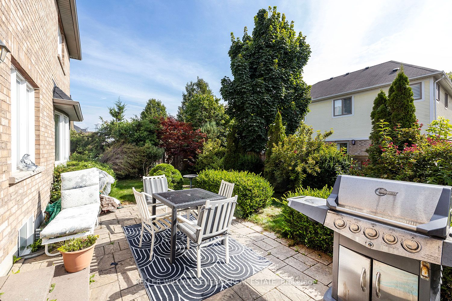 31 Donaldson Dr