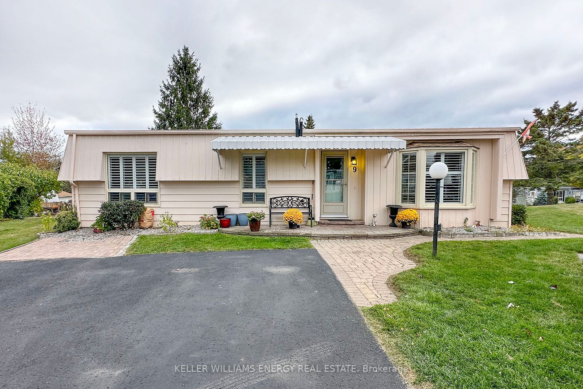 9 Cabot Crt