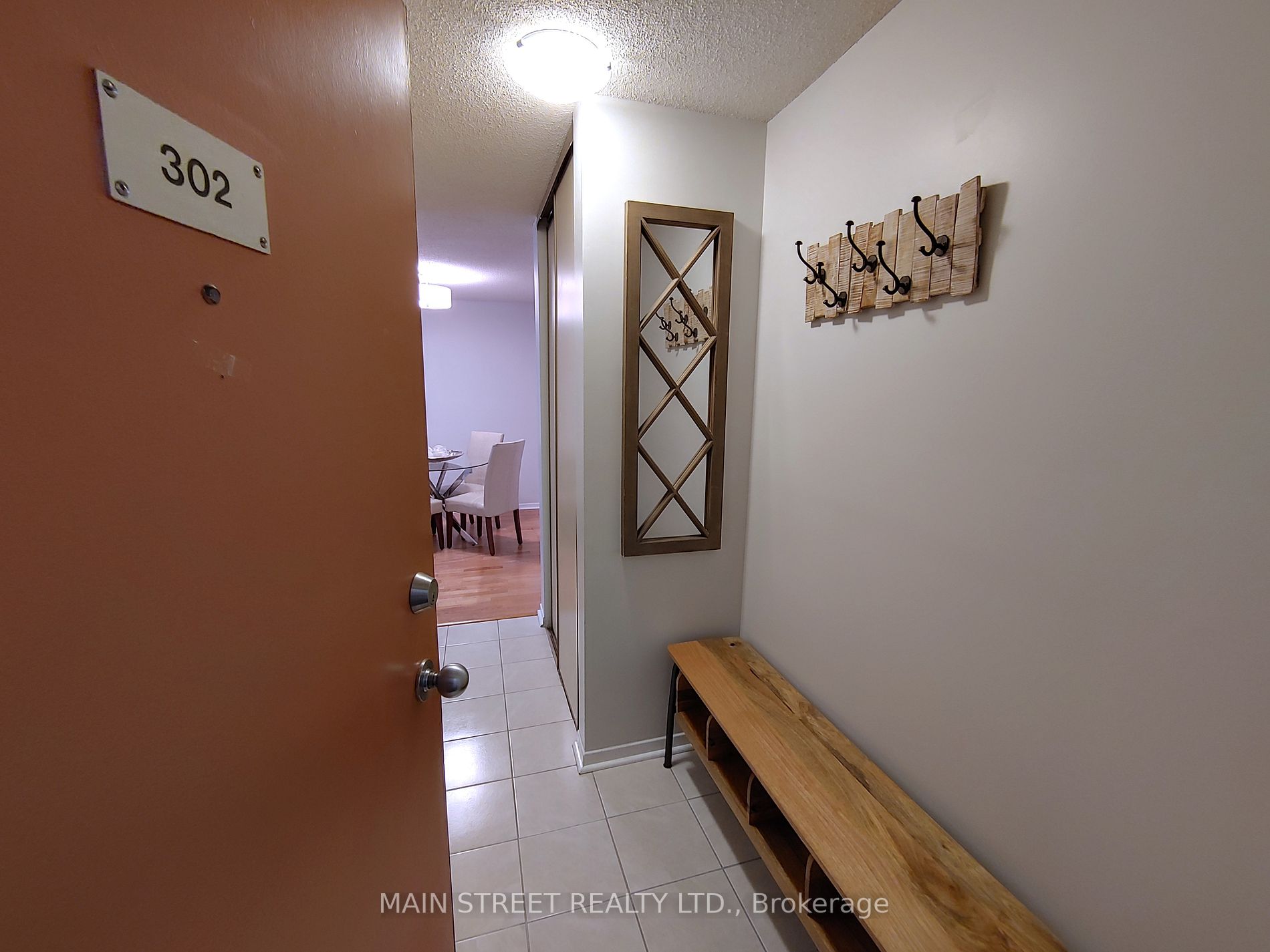 15 Sewells Rd, #302