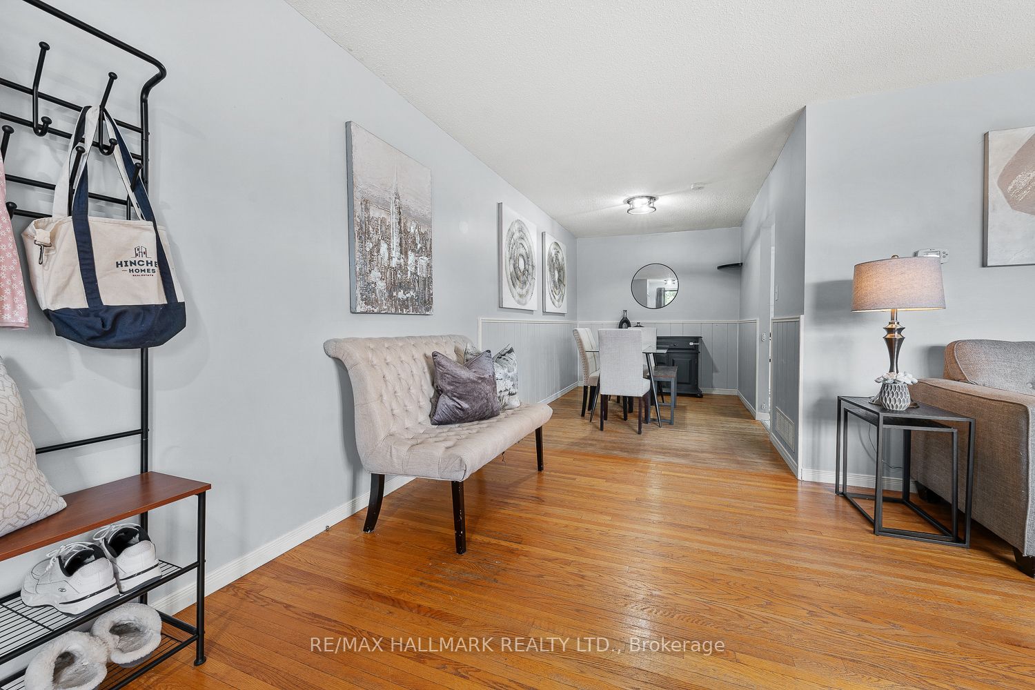 277 Coventry Crt