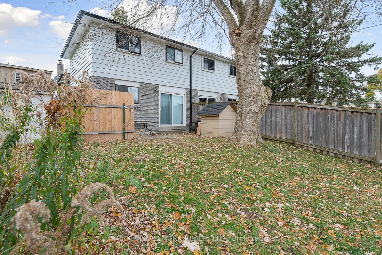 277 Coventry Crt
