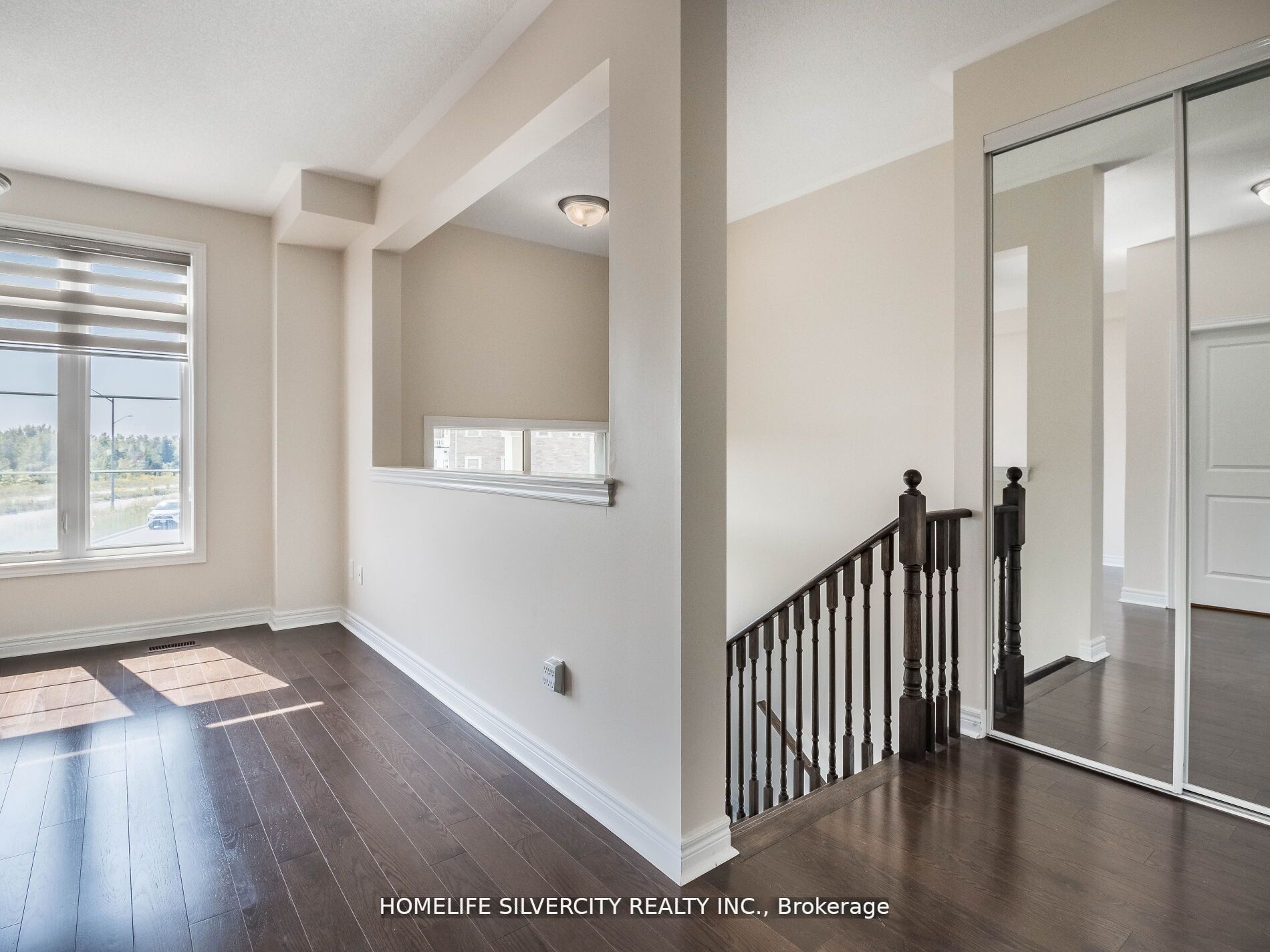 1183 Cactus Cres