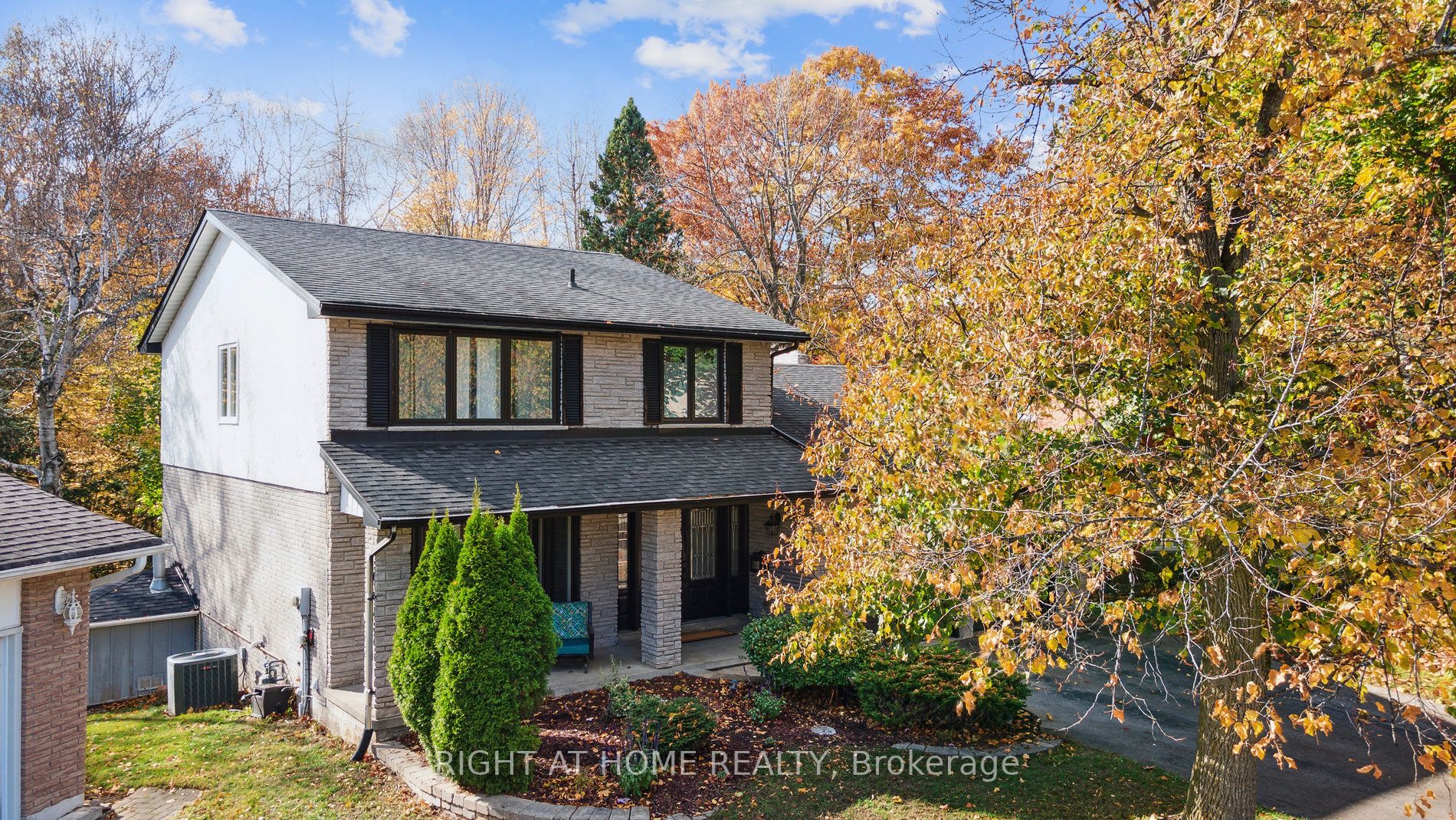 500 Old Brampton Crt