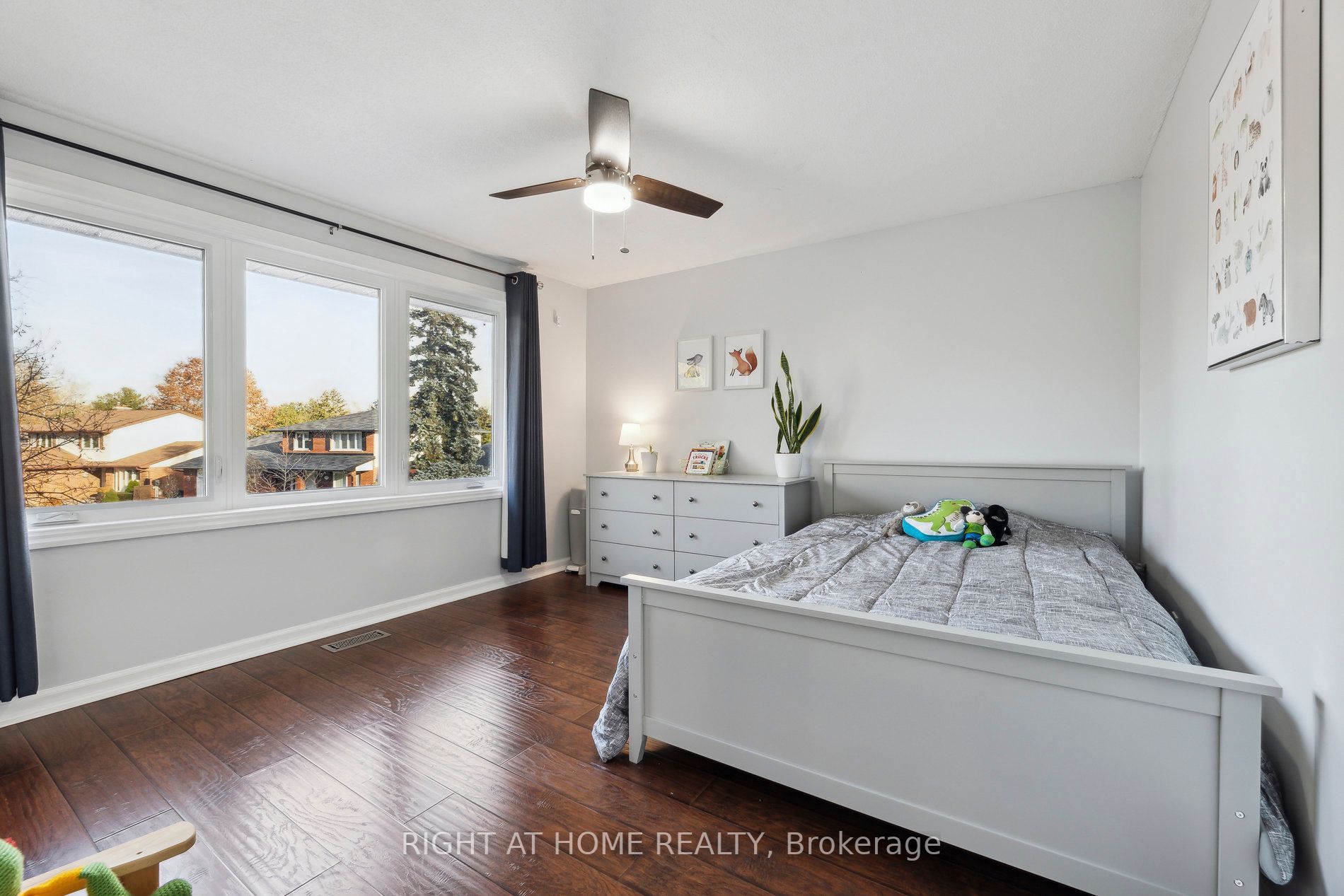 500 Old Brampton Crt