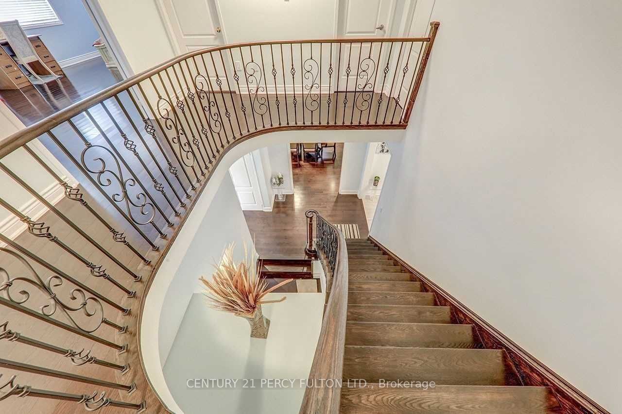 9 Weston Cres