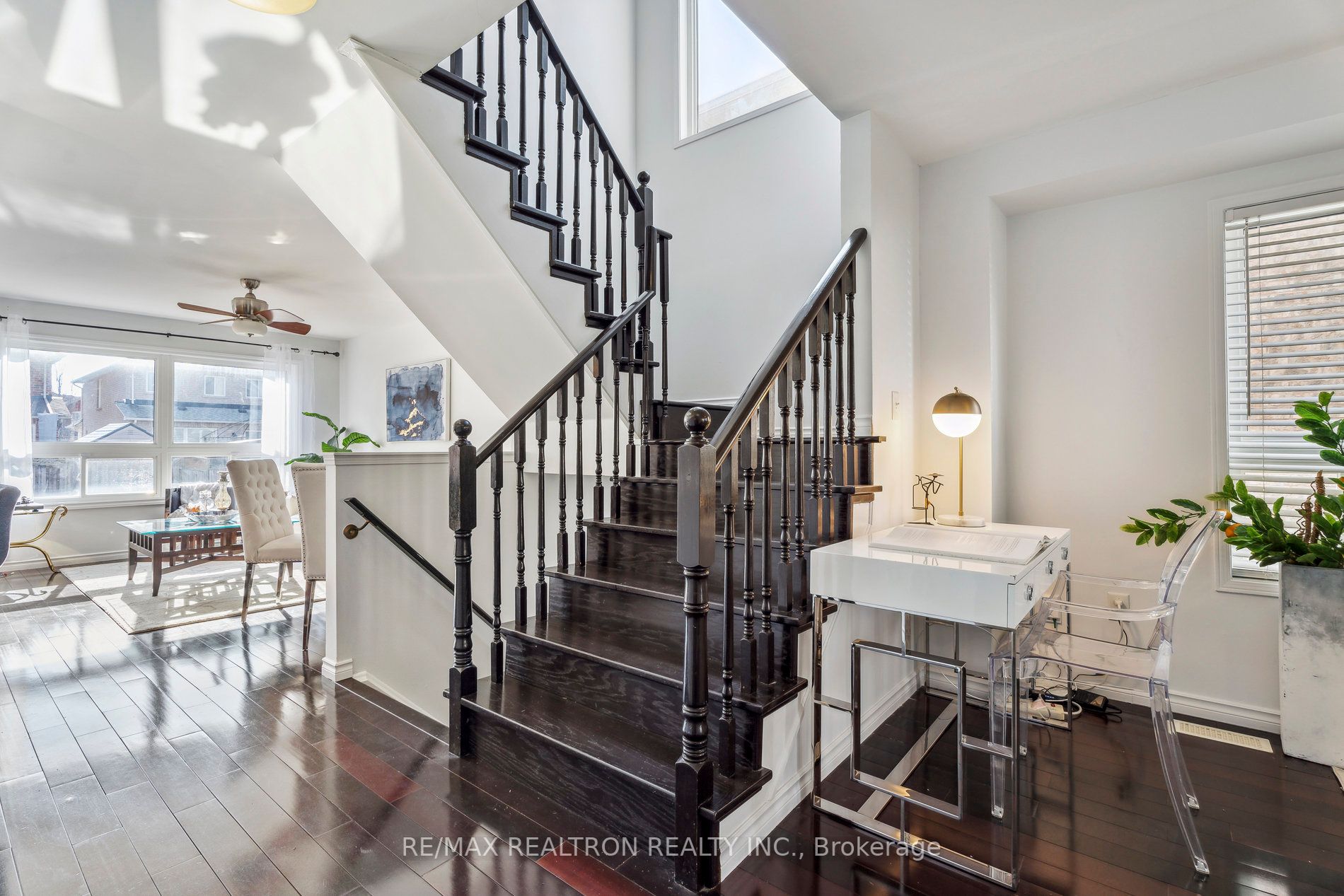 72 Rampart Cres