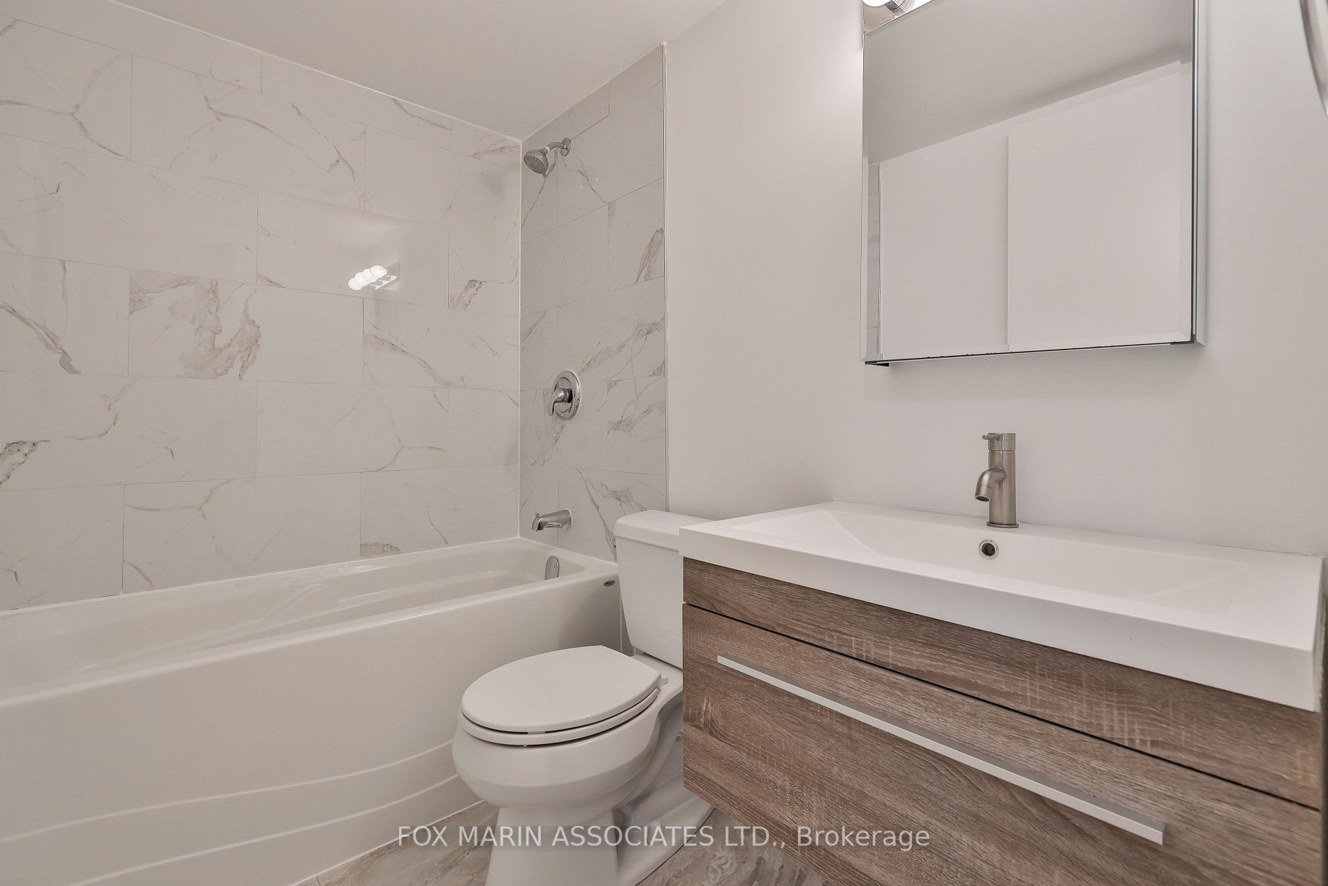 15 Torrance Rd, #905