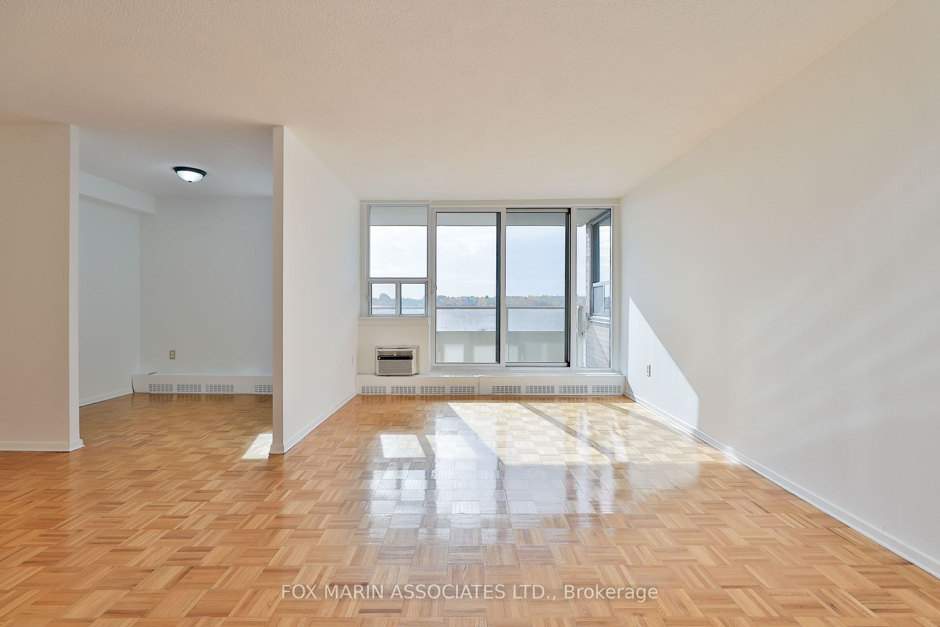 15 Torrance Rd, #905