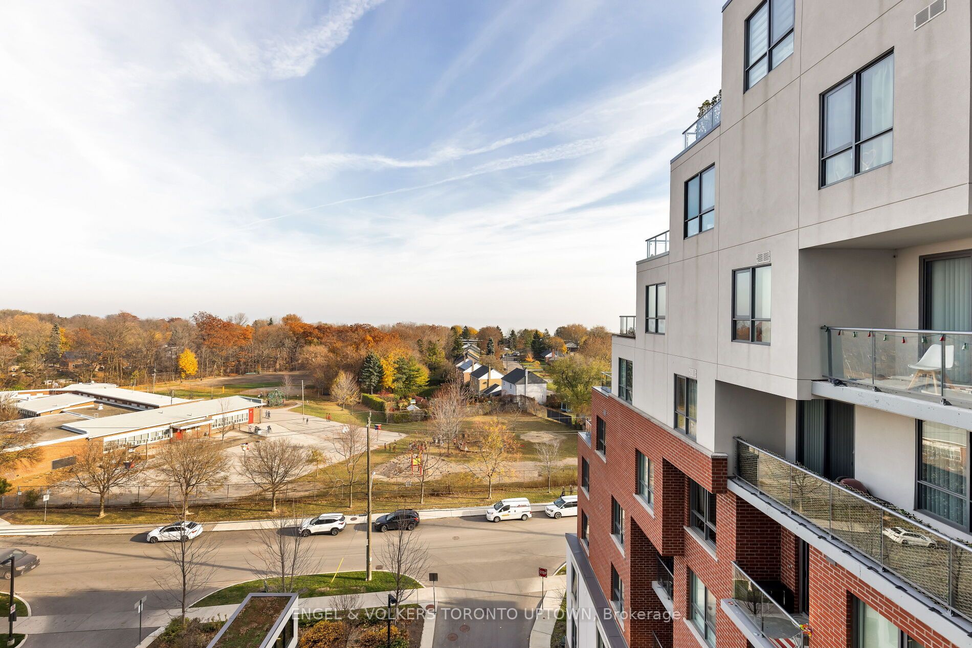 22 East Haven Dr, #815