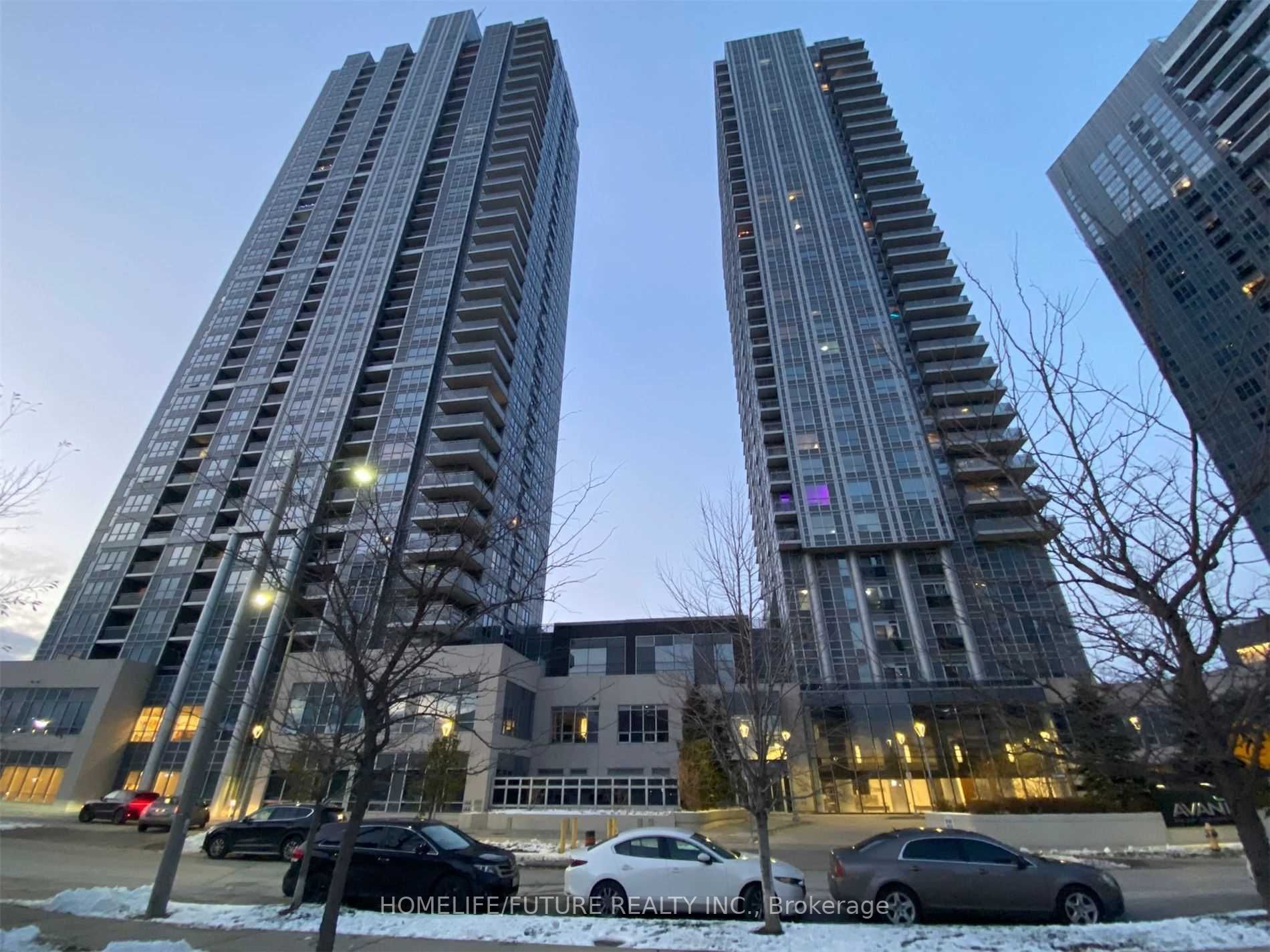 275 Village Green Sq, #3121