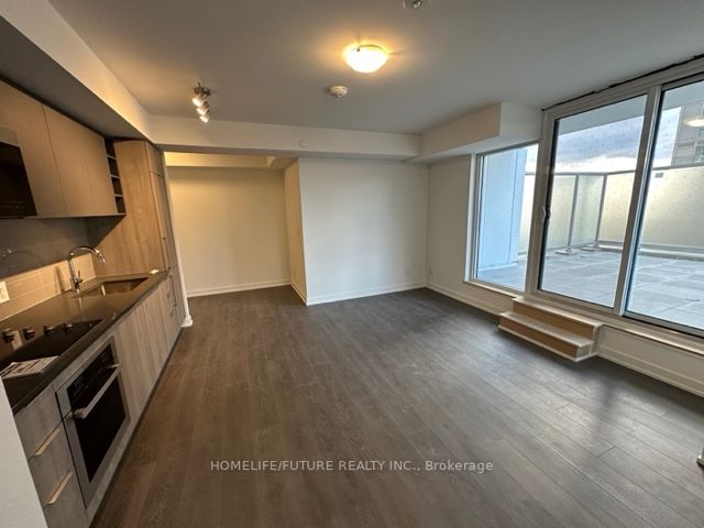 2033 Kennedy Rd, #903