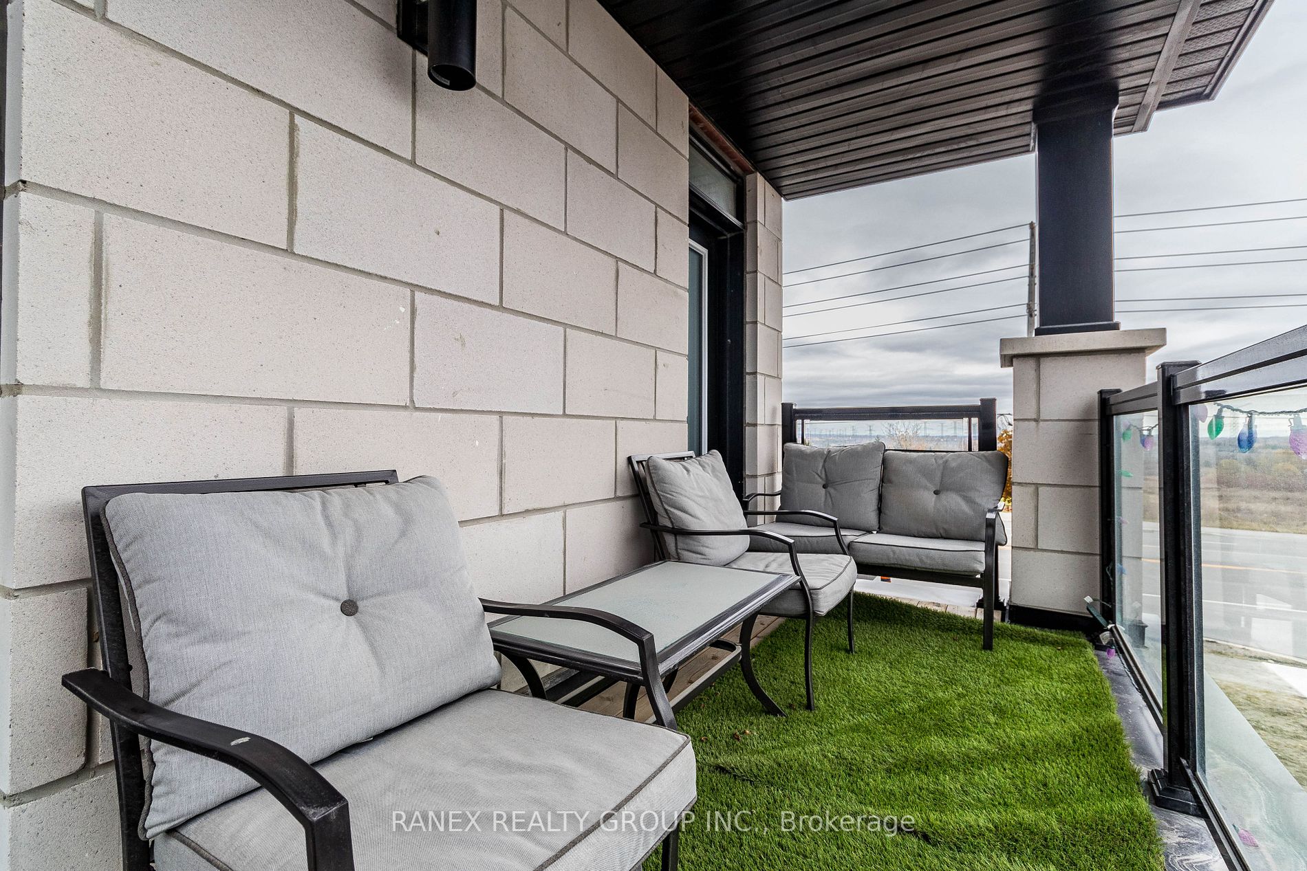 2550 Castlegate Crossings Dr, #104