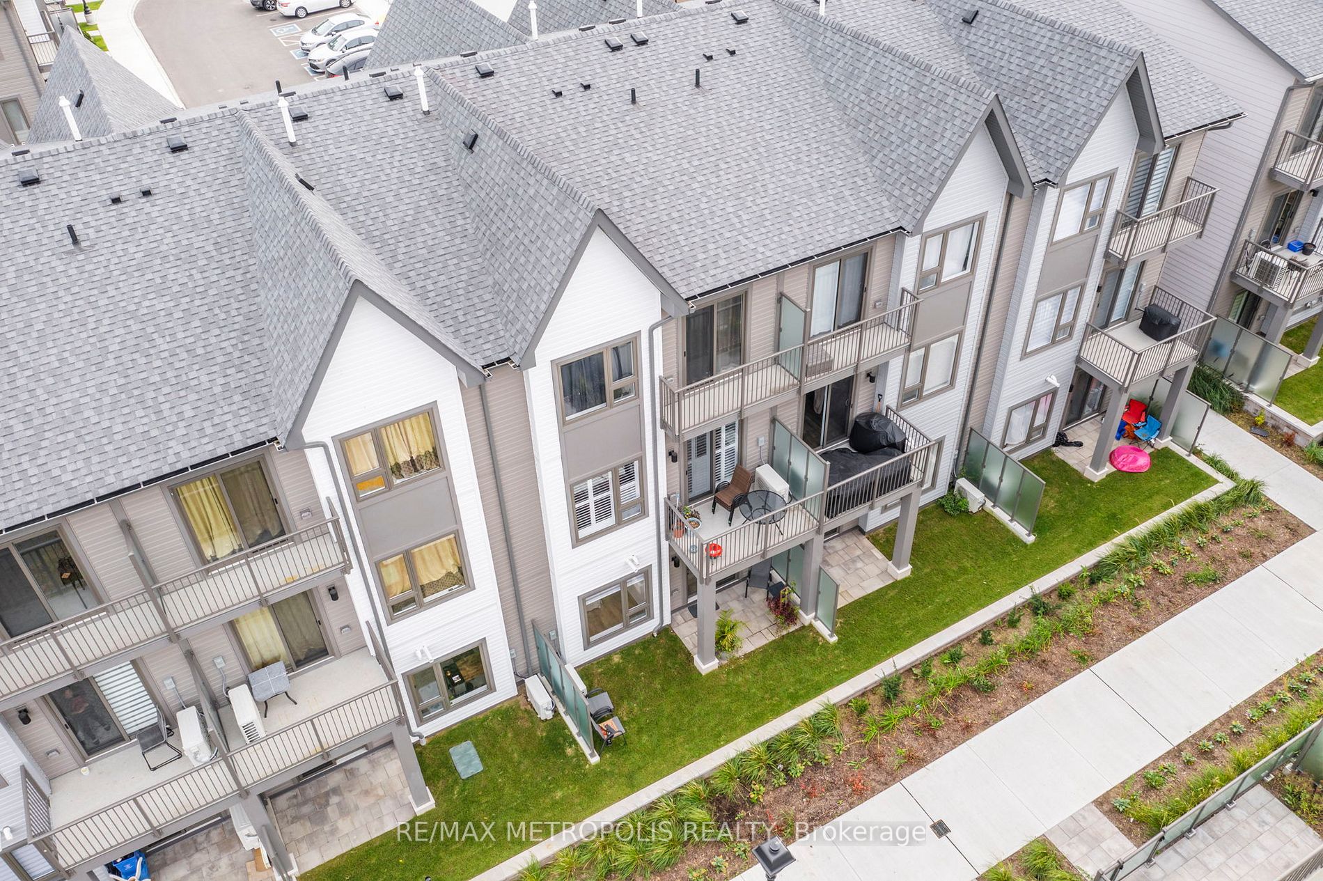 2635 William Jackson Dr, #909