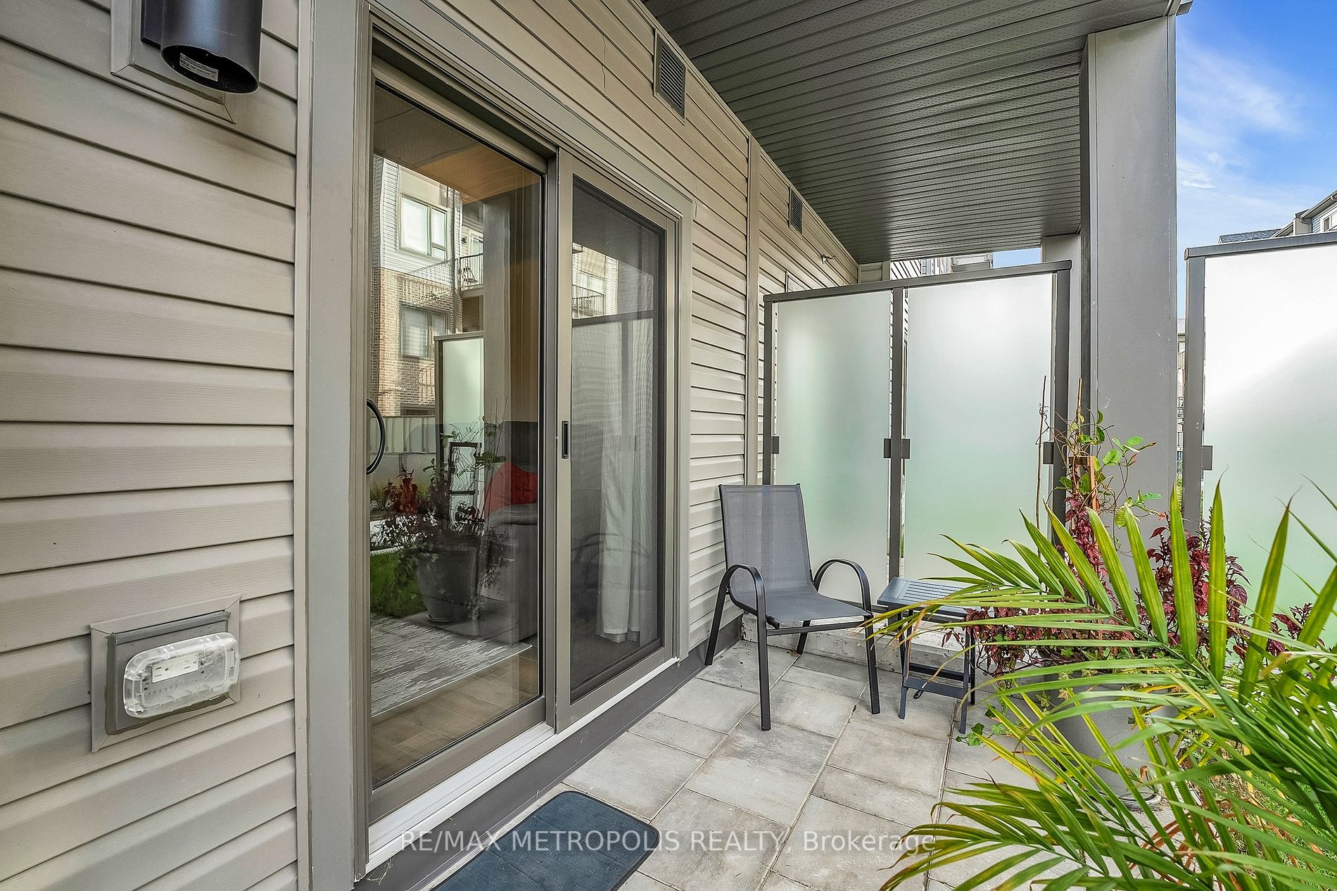 2635 William Jackson Dr, #909
