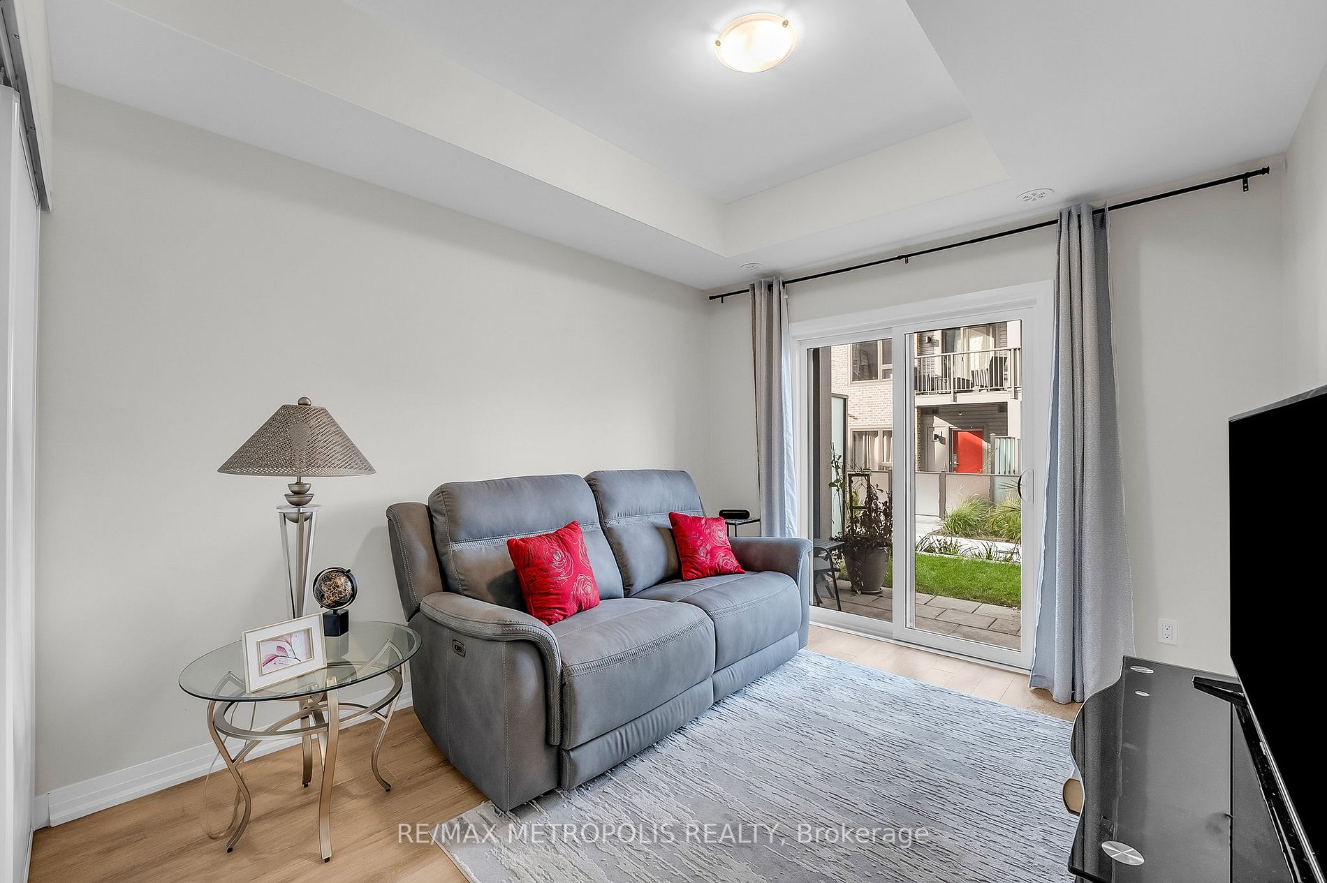 2635 William Jackson Dr, #909