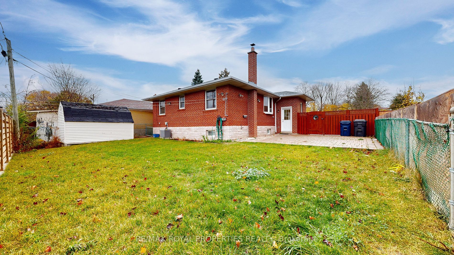 28 Chopin Ave, #Main