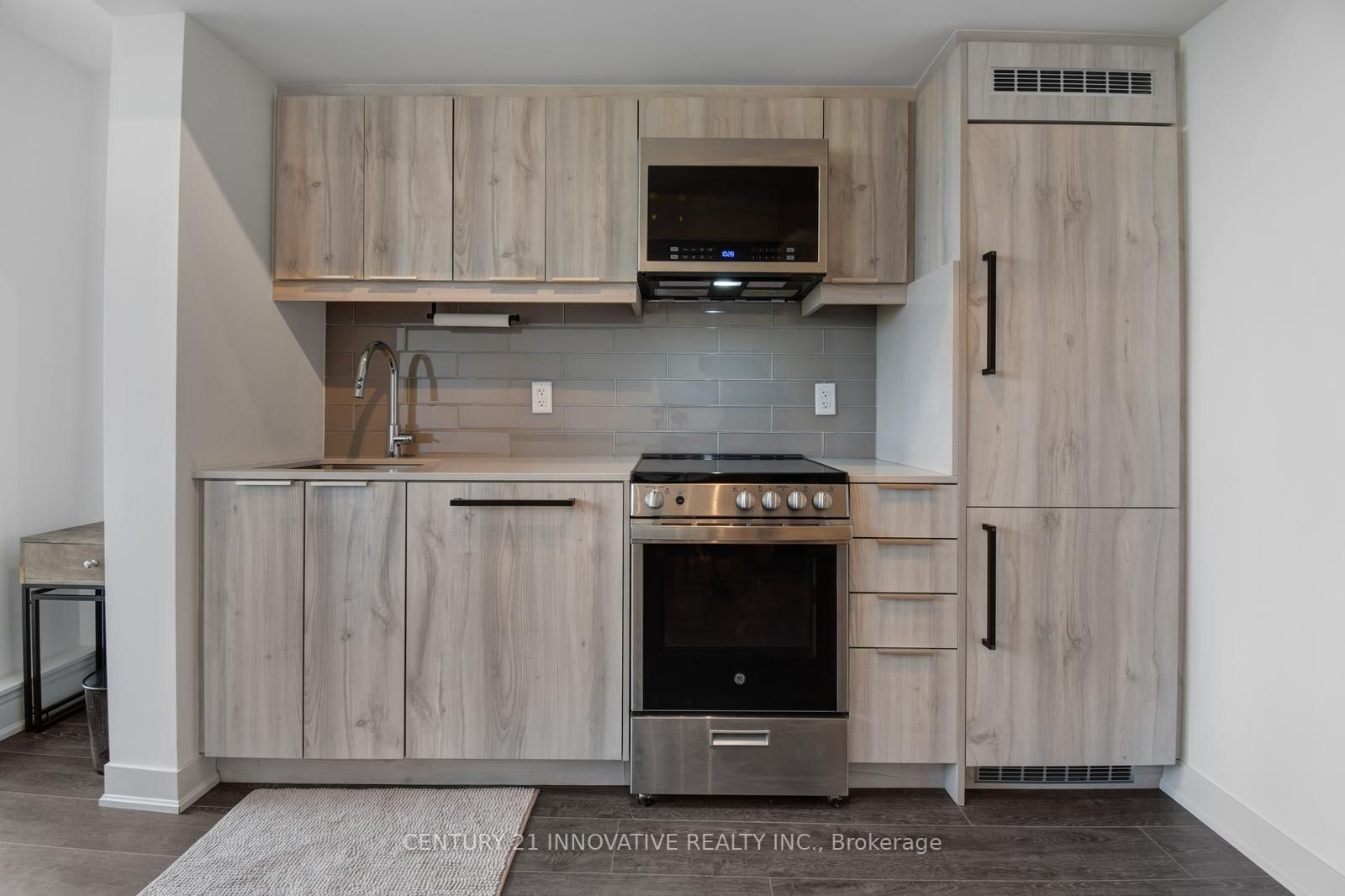 90 Glen Everest Rd, #310