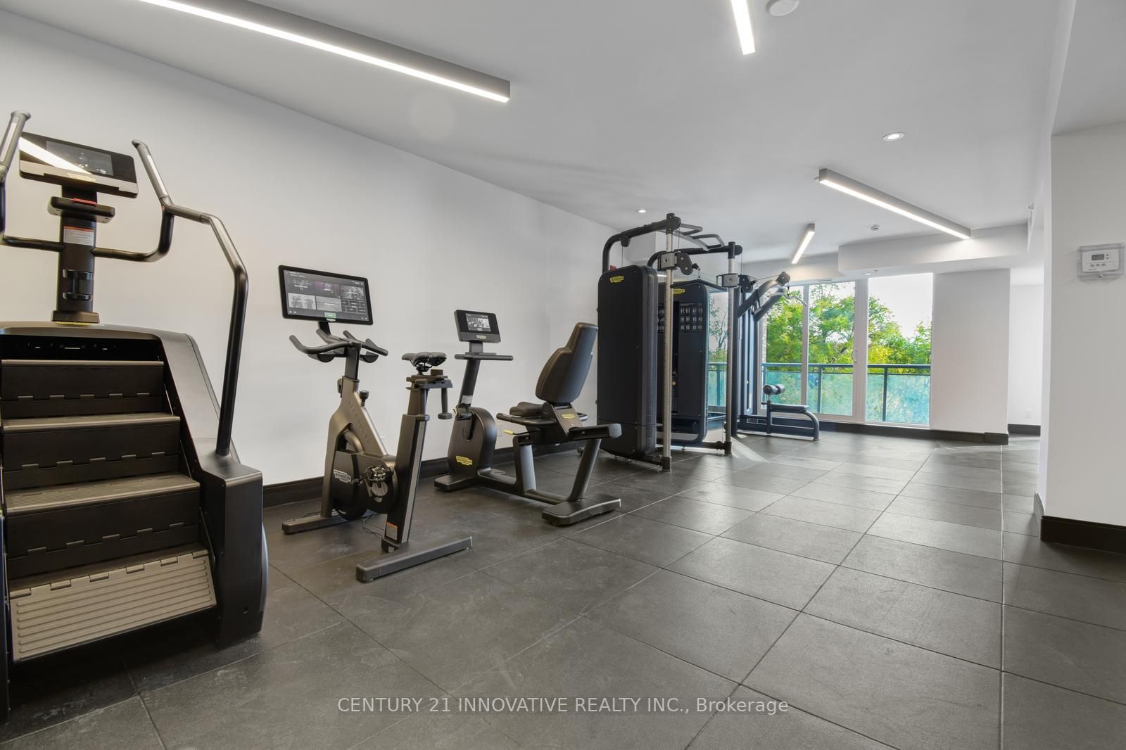 90 Glen Everest Rd, #310