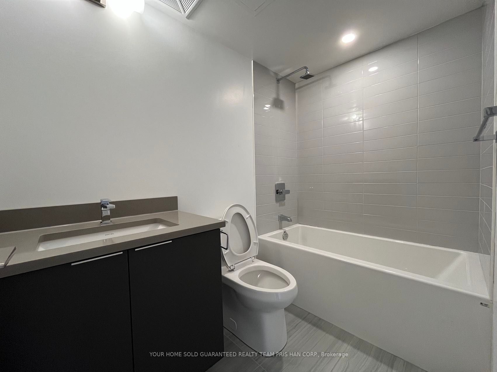 2031 Kennedy Rd, #2018