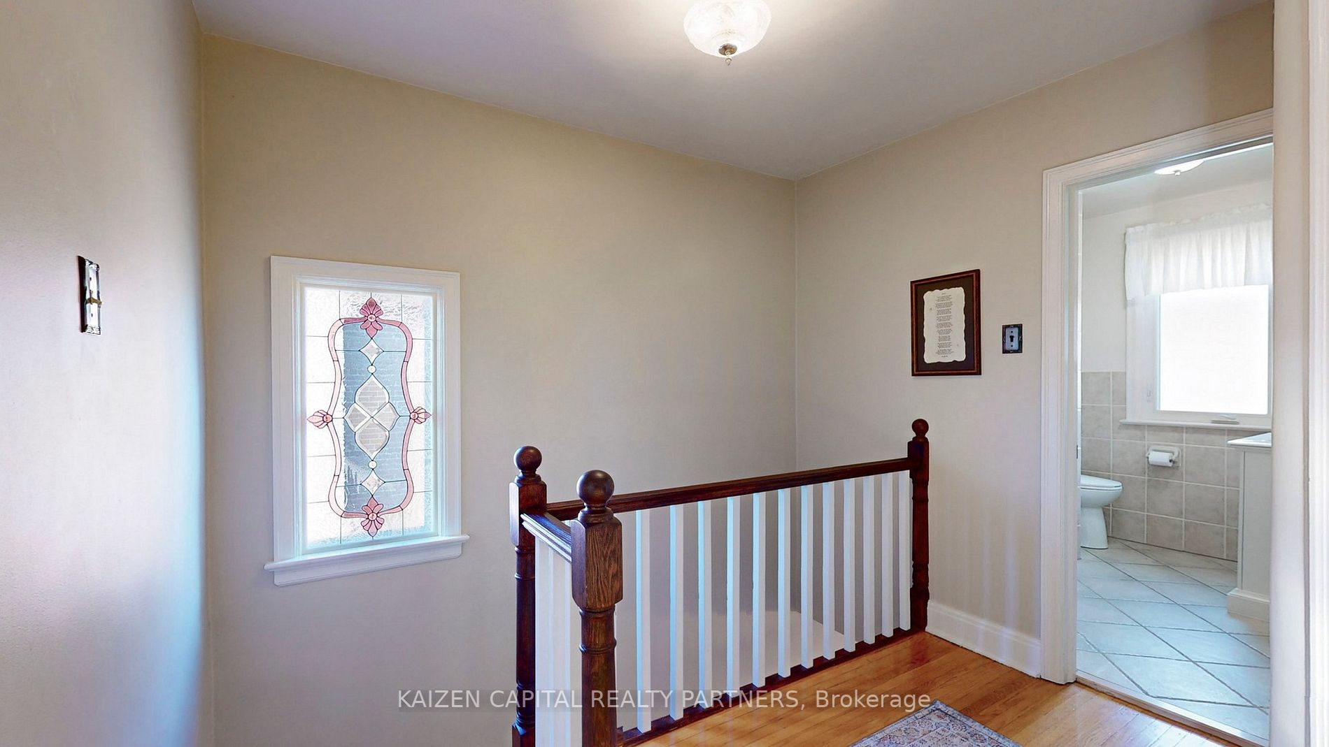 15 Stamford Sq N