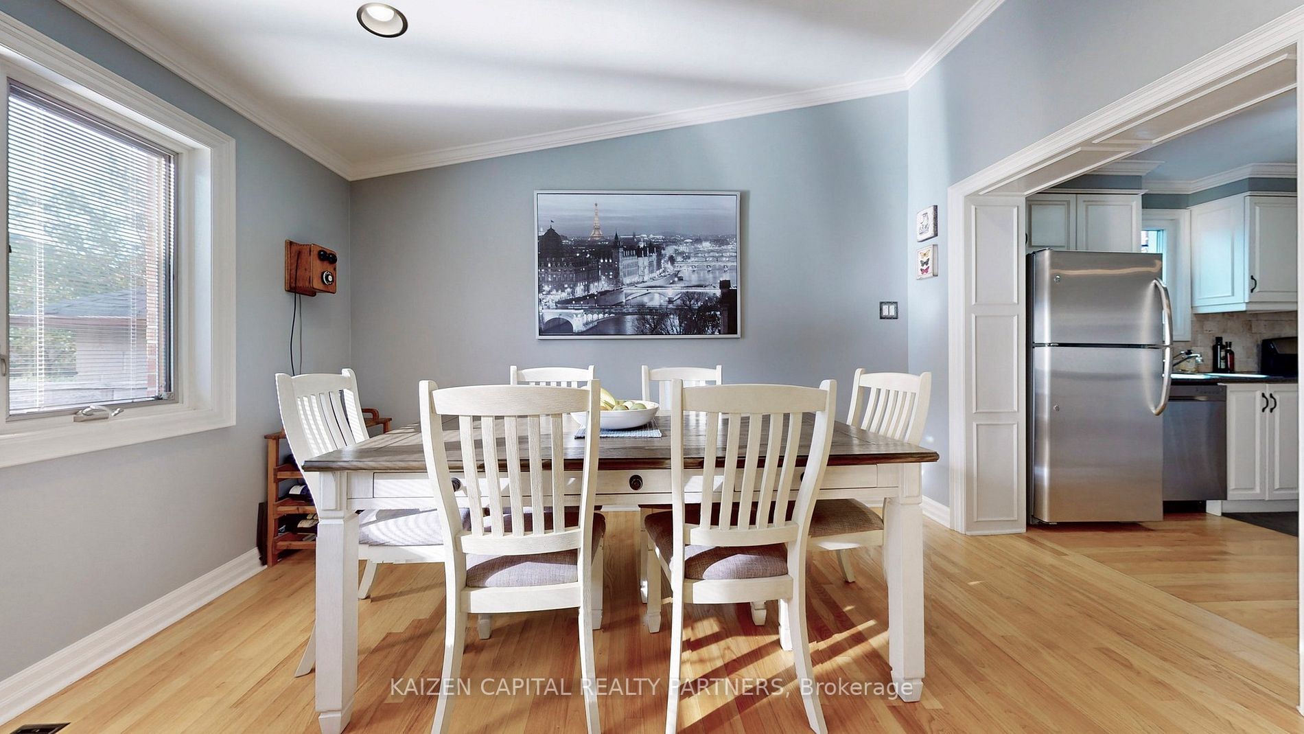 15 Stamford Sq N