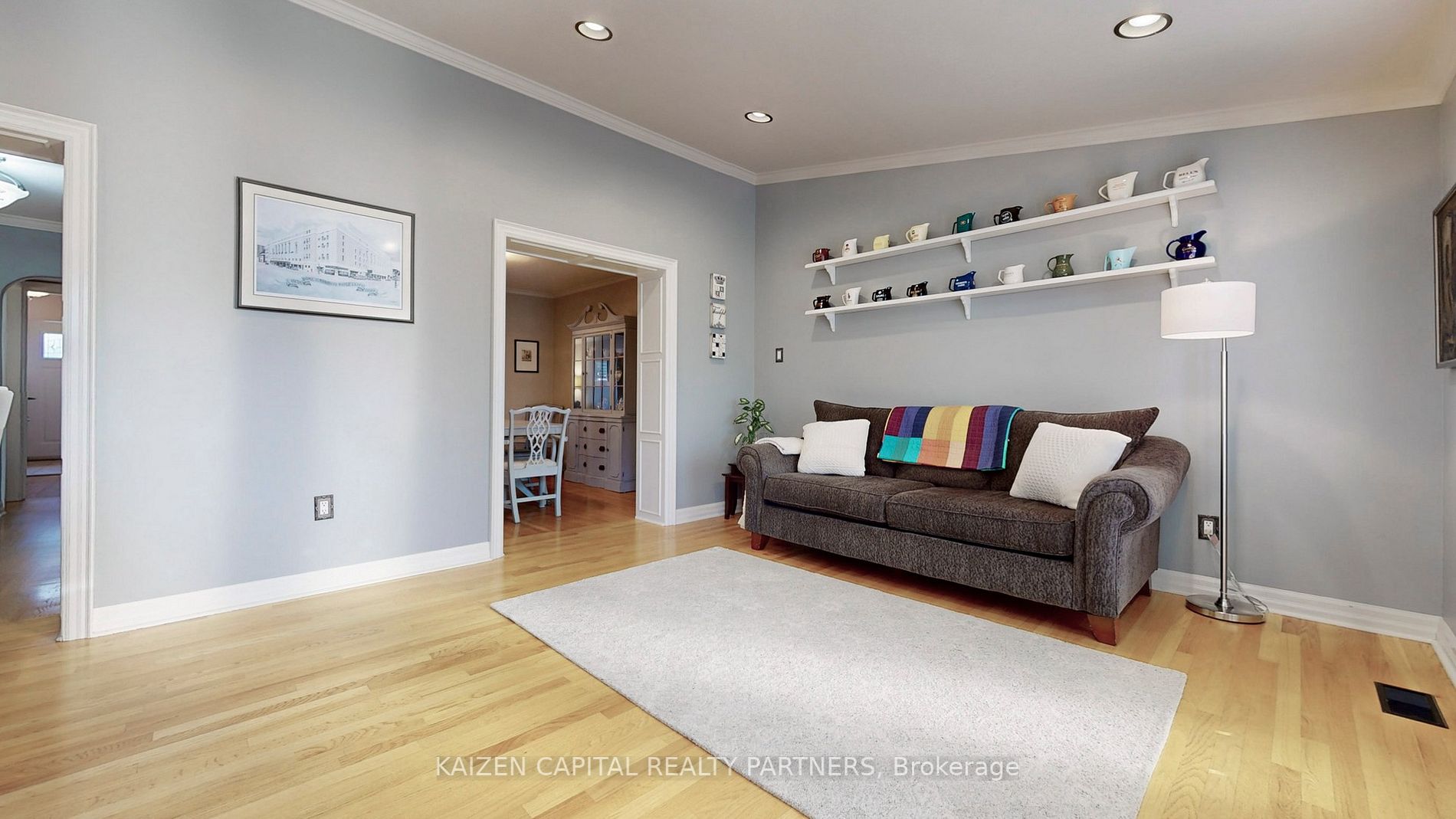 15 Stamford Sq N