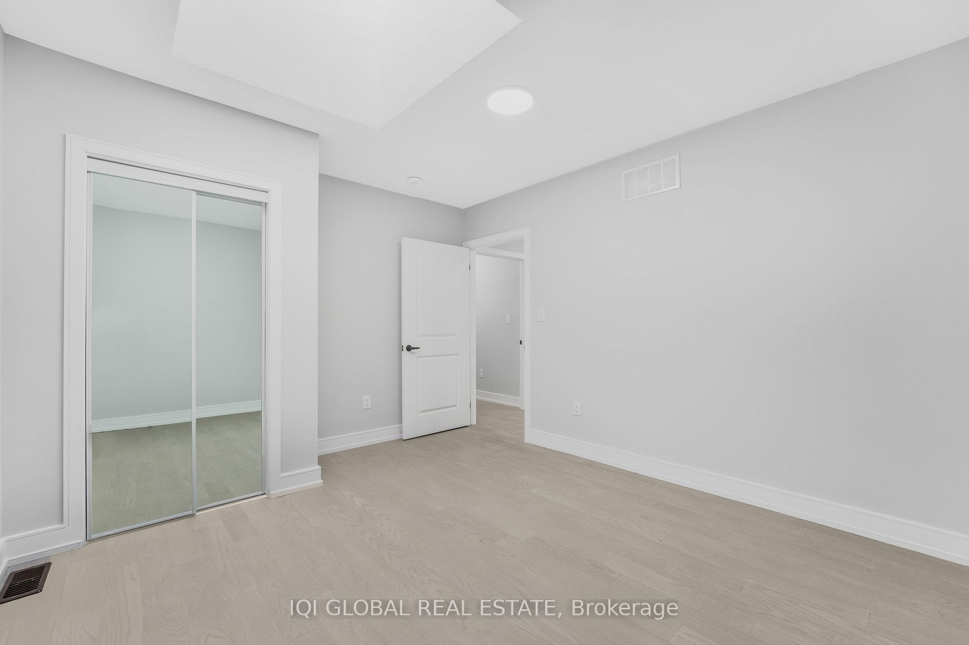 310 Anderson Ave