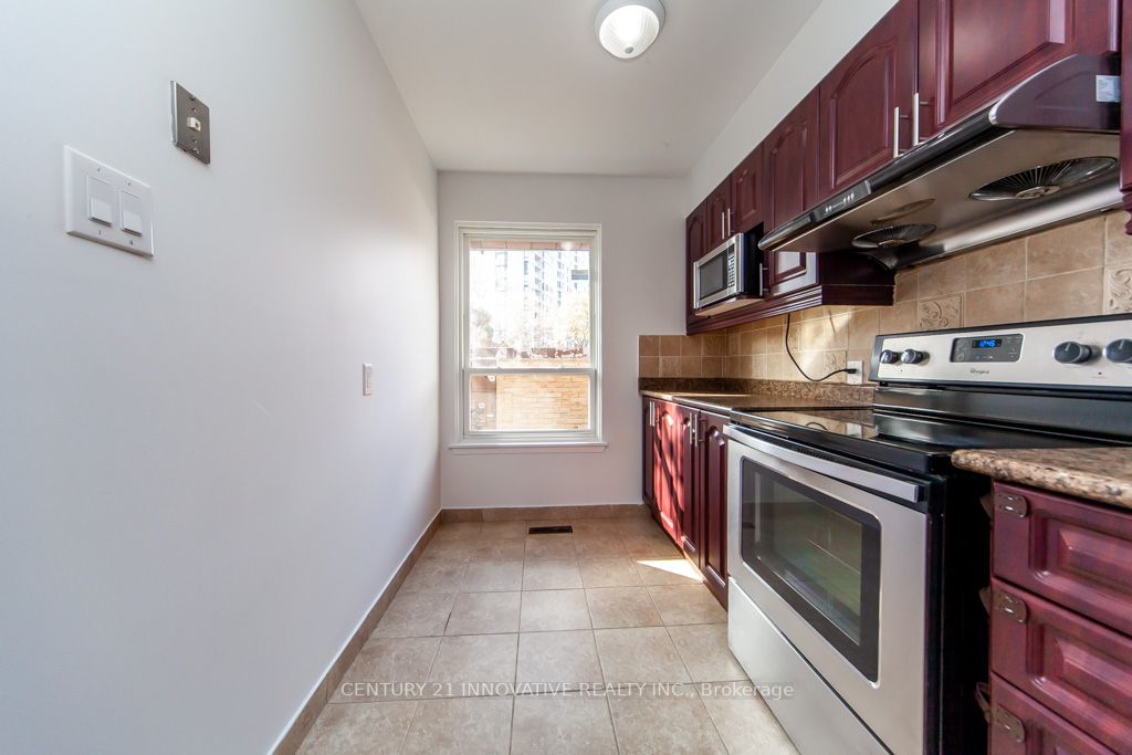 2327 Bridletowne Circ