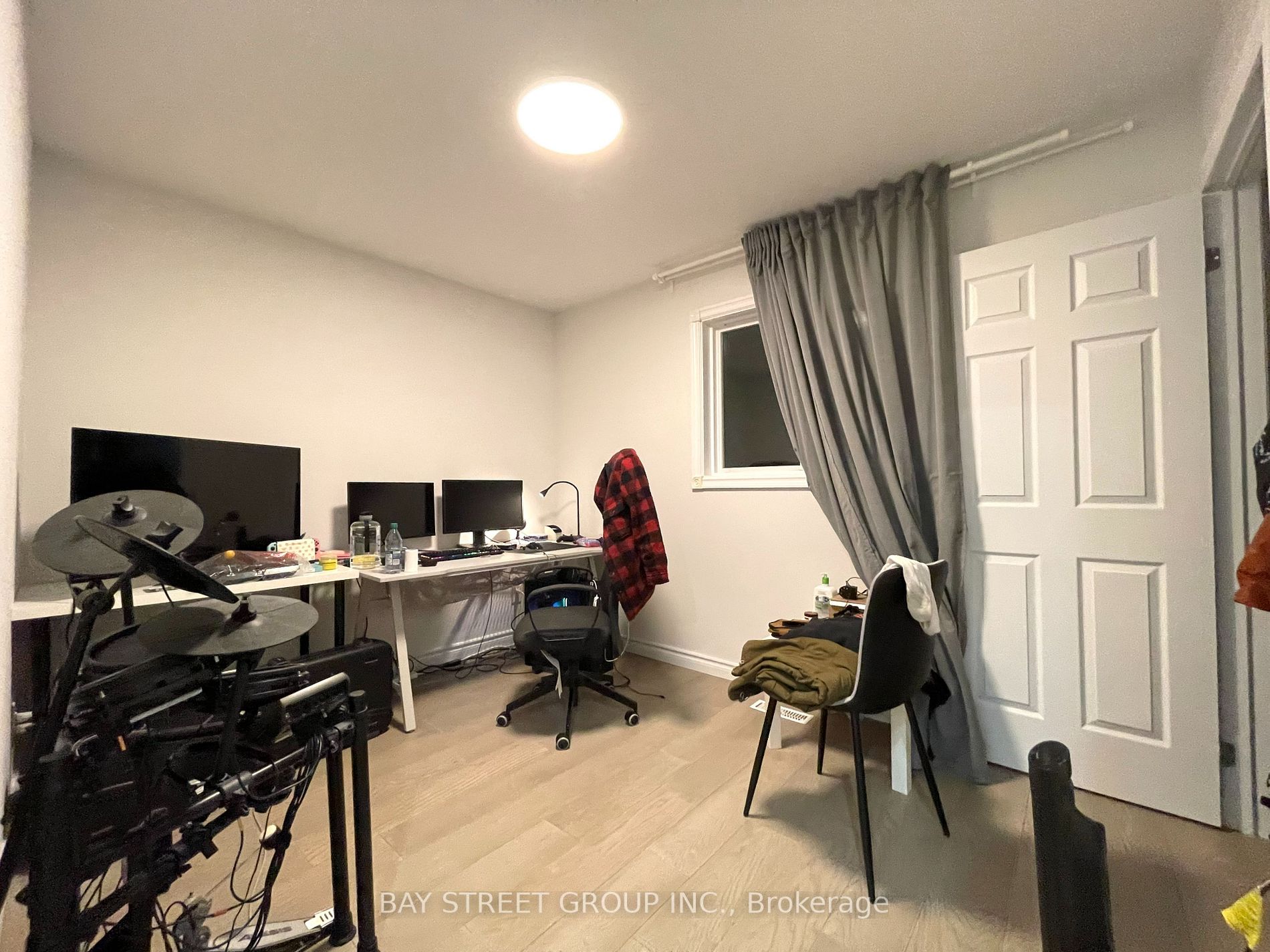 295 Timberbank Blvd