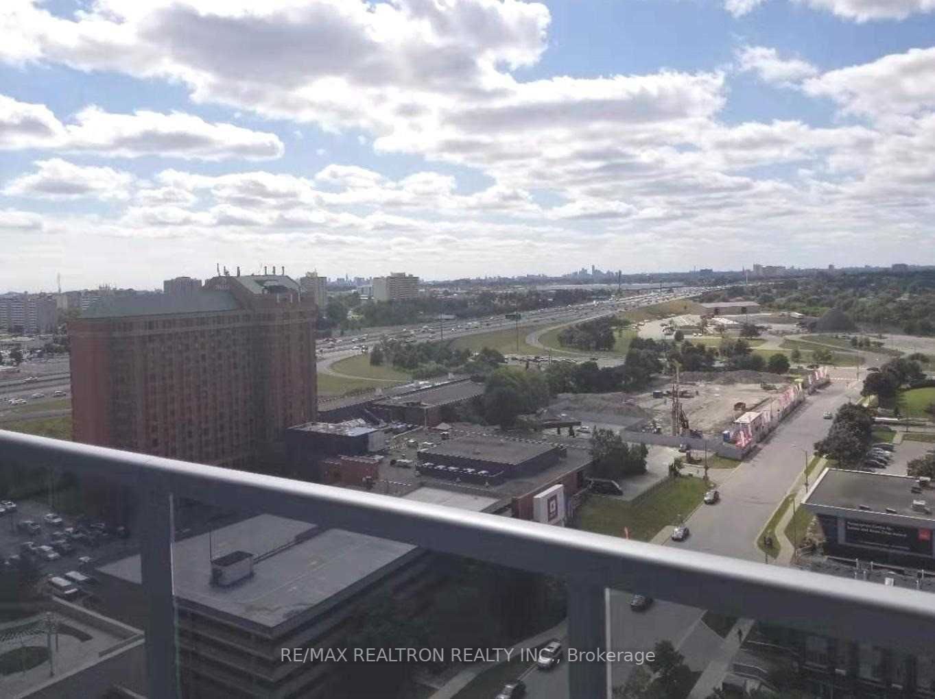 151 Village Green Sq, #1704