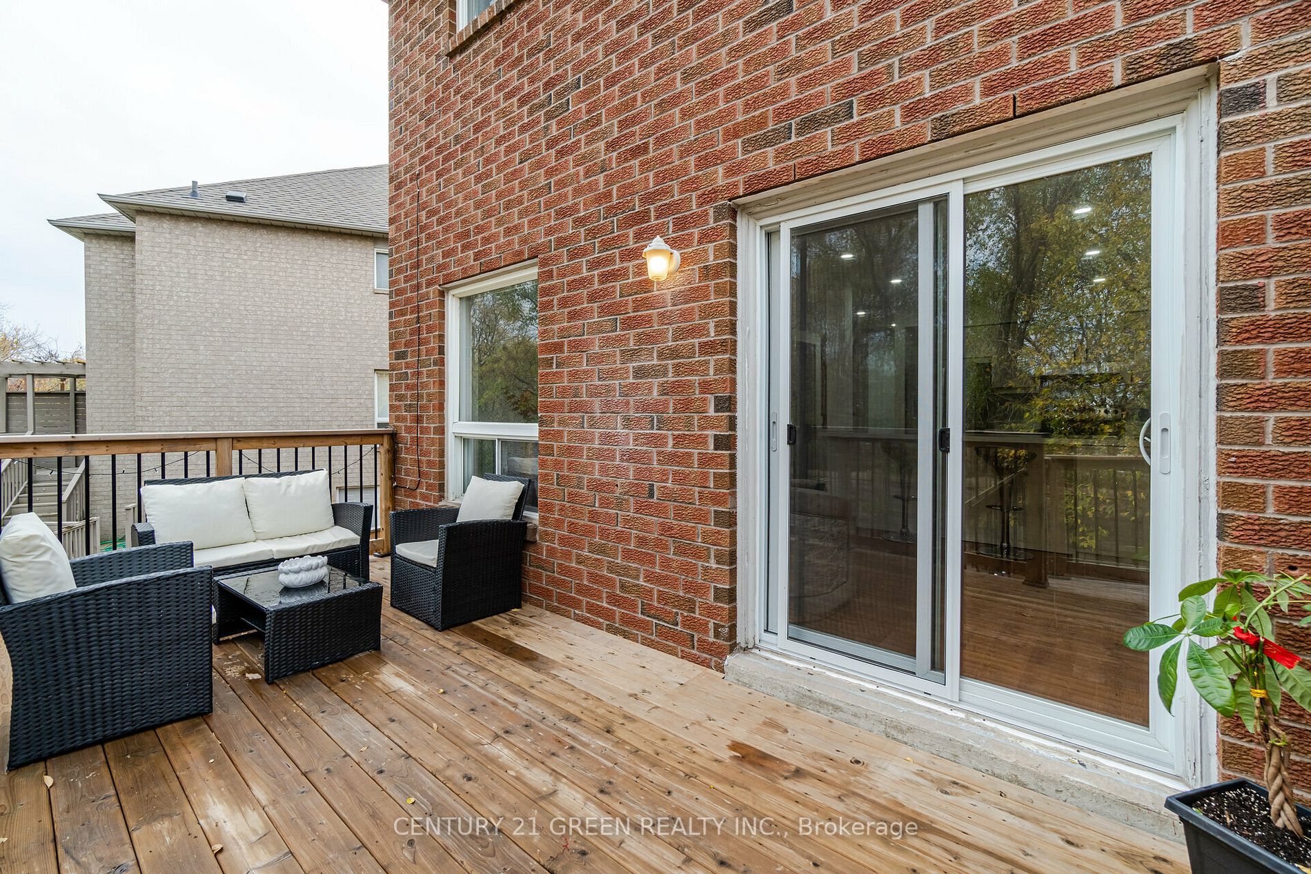 1610 Autumn Cres