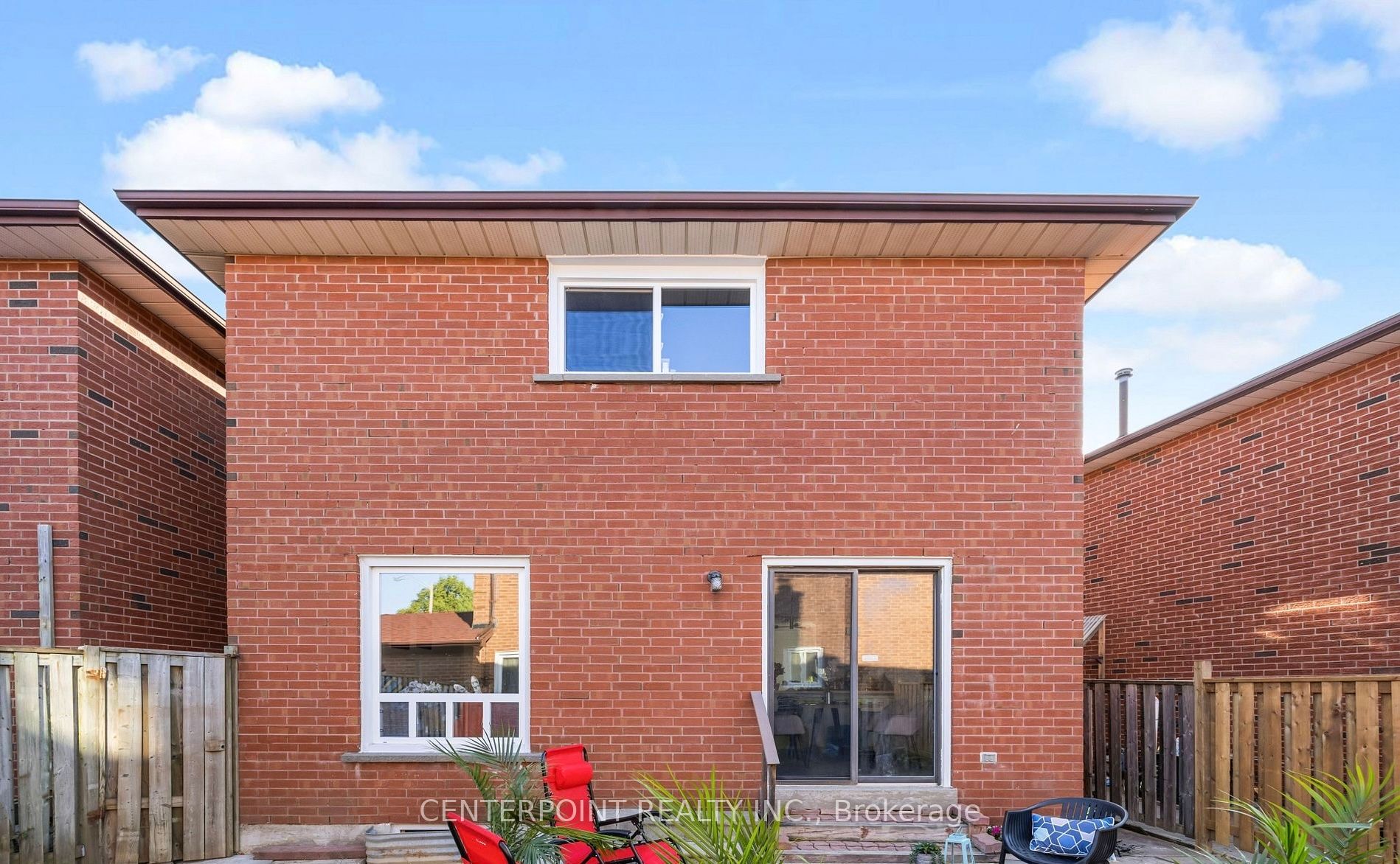 25 Lansbury Dr, #Basemen