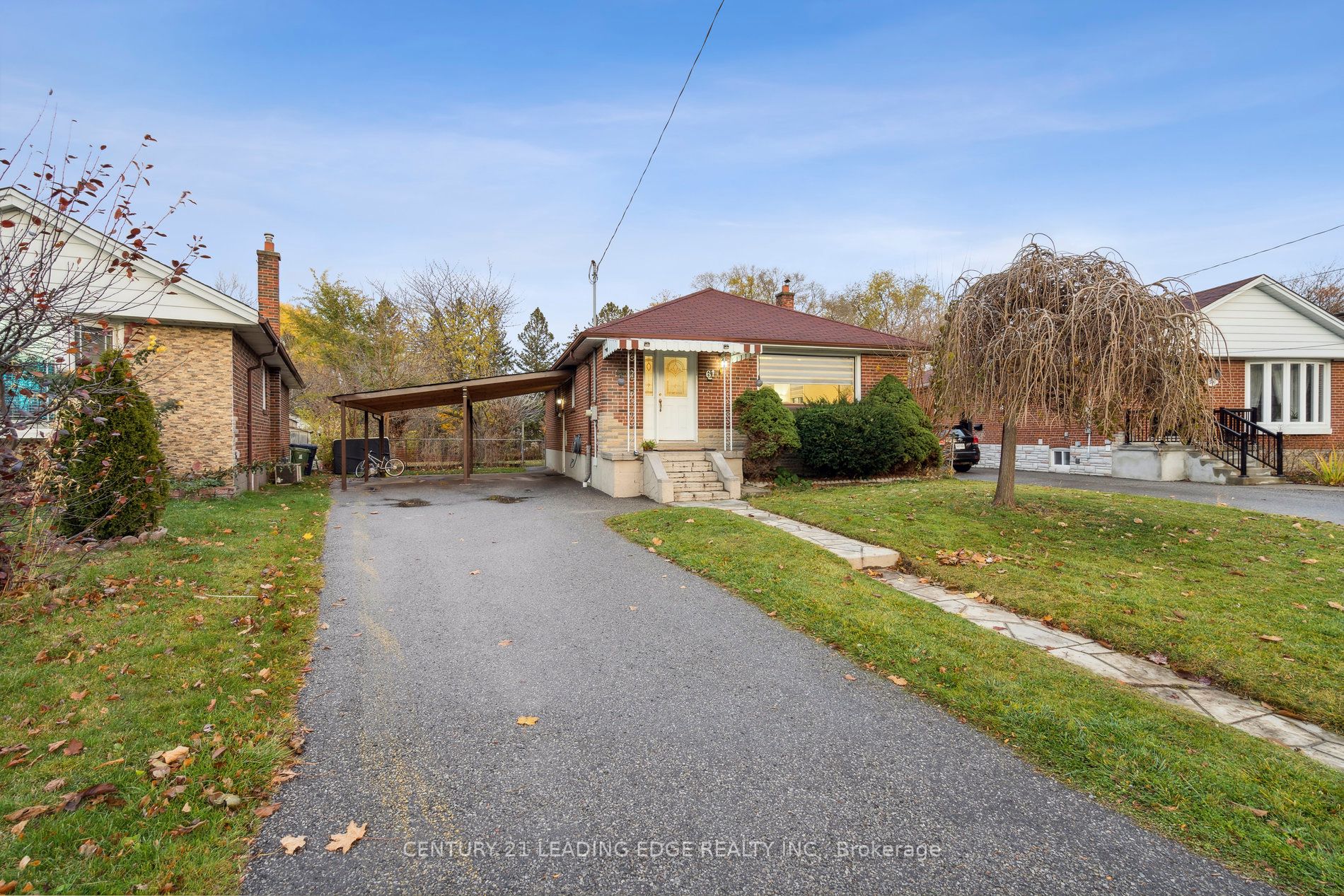 61 Lynvalley Cres