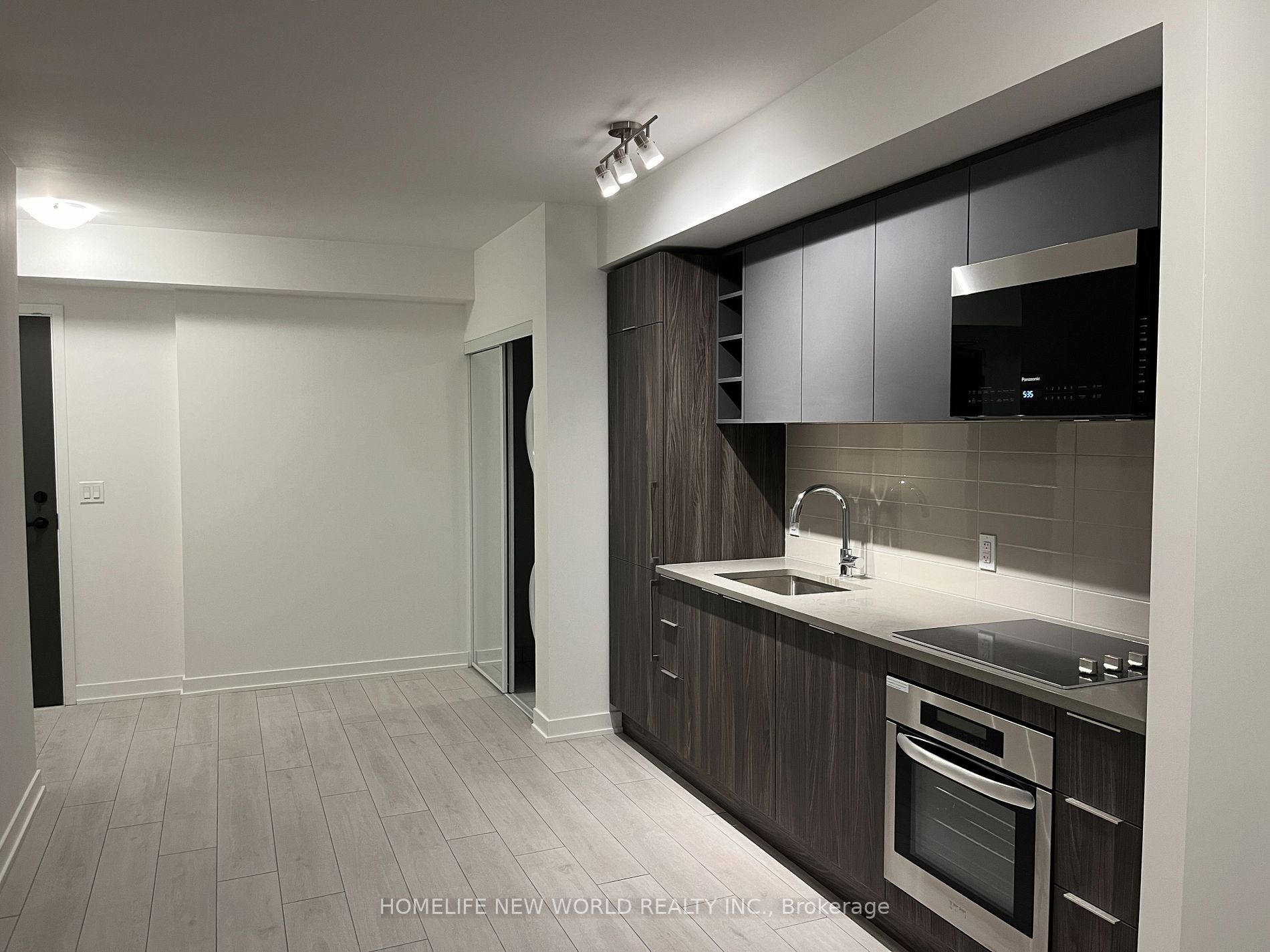 2031 Kennedy Rd, #2215