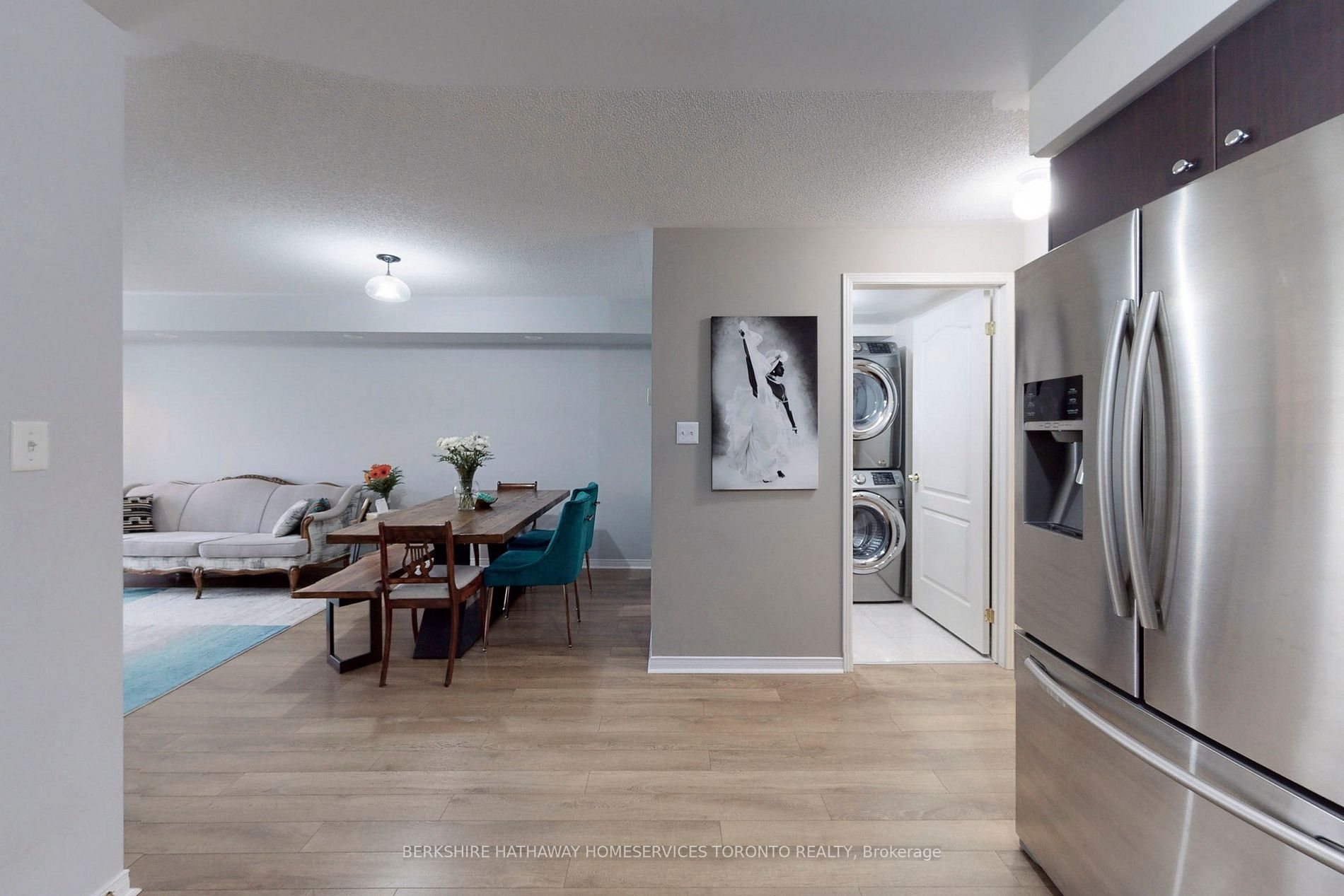 6063 Kingston Rd, #10