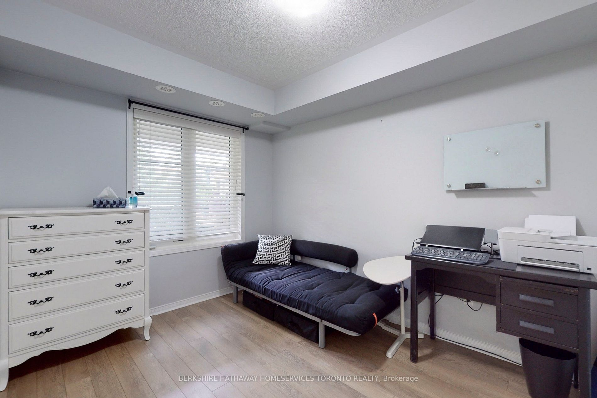 6063 Kingston Rd, #10