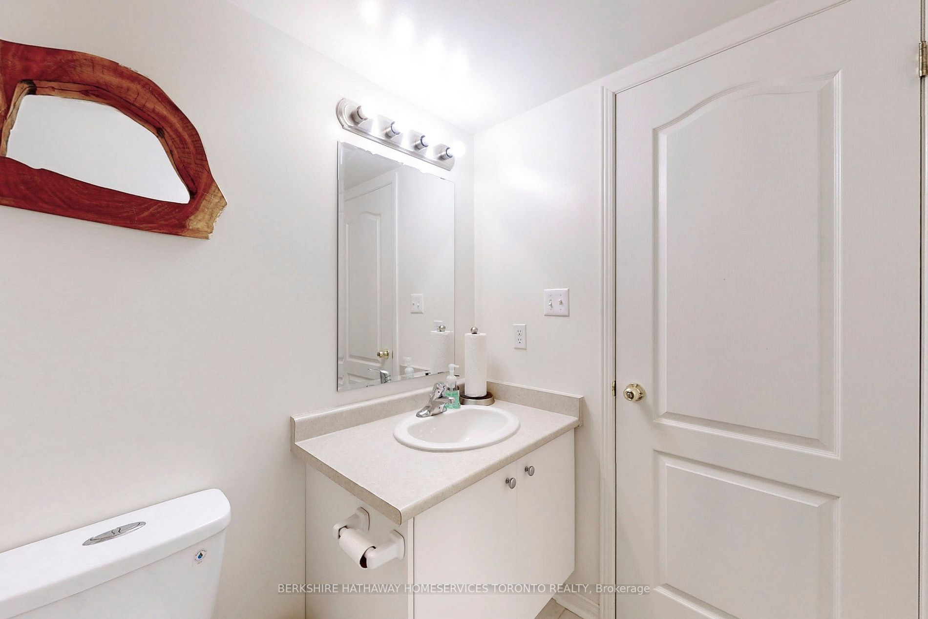 6063 Kingston Rd, #10